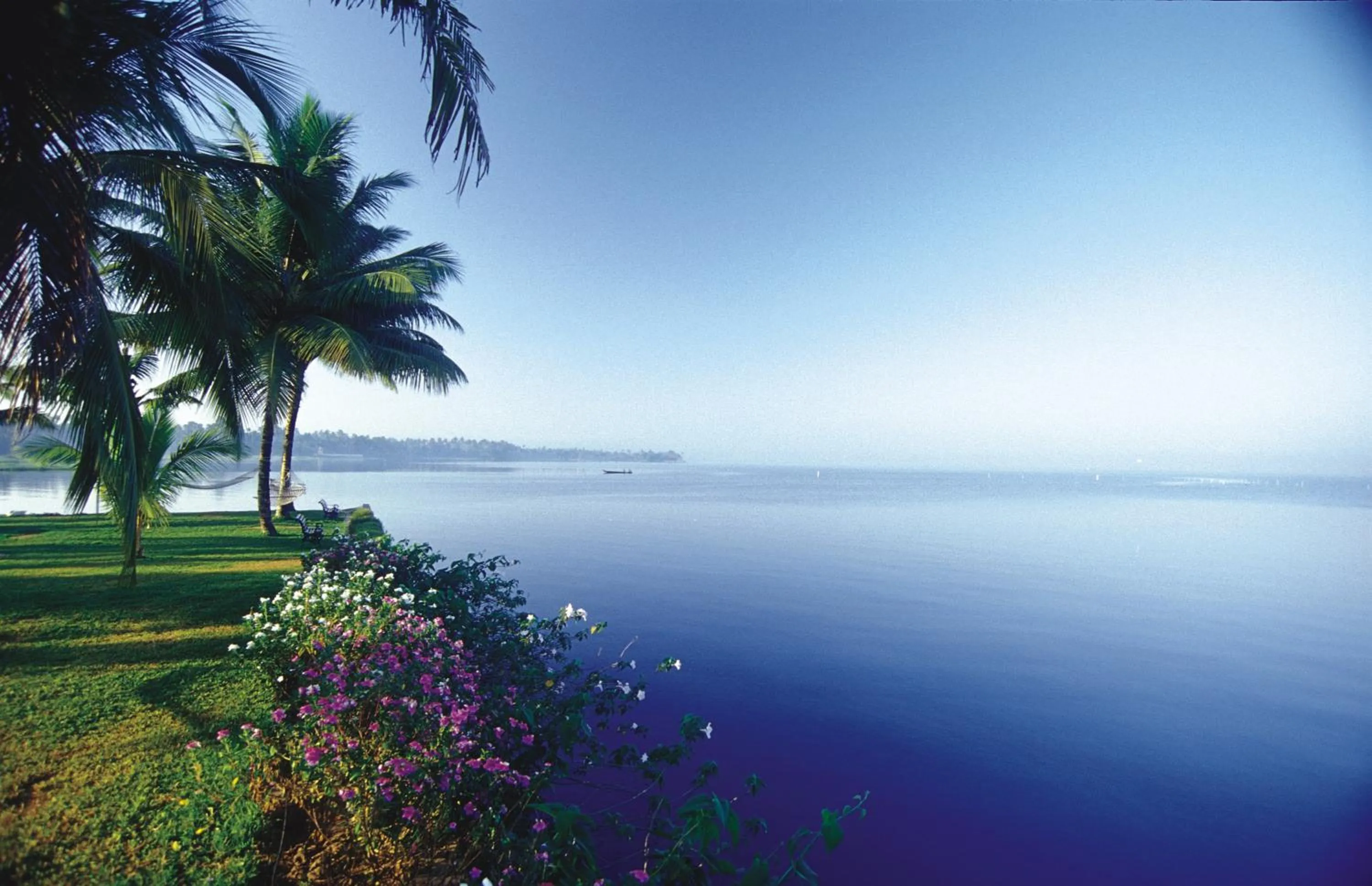 Area and facilities in Kumarakom Lake Resort