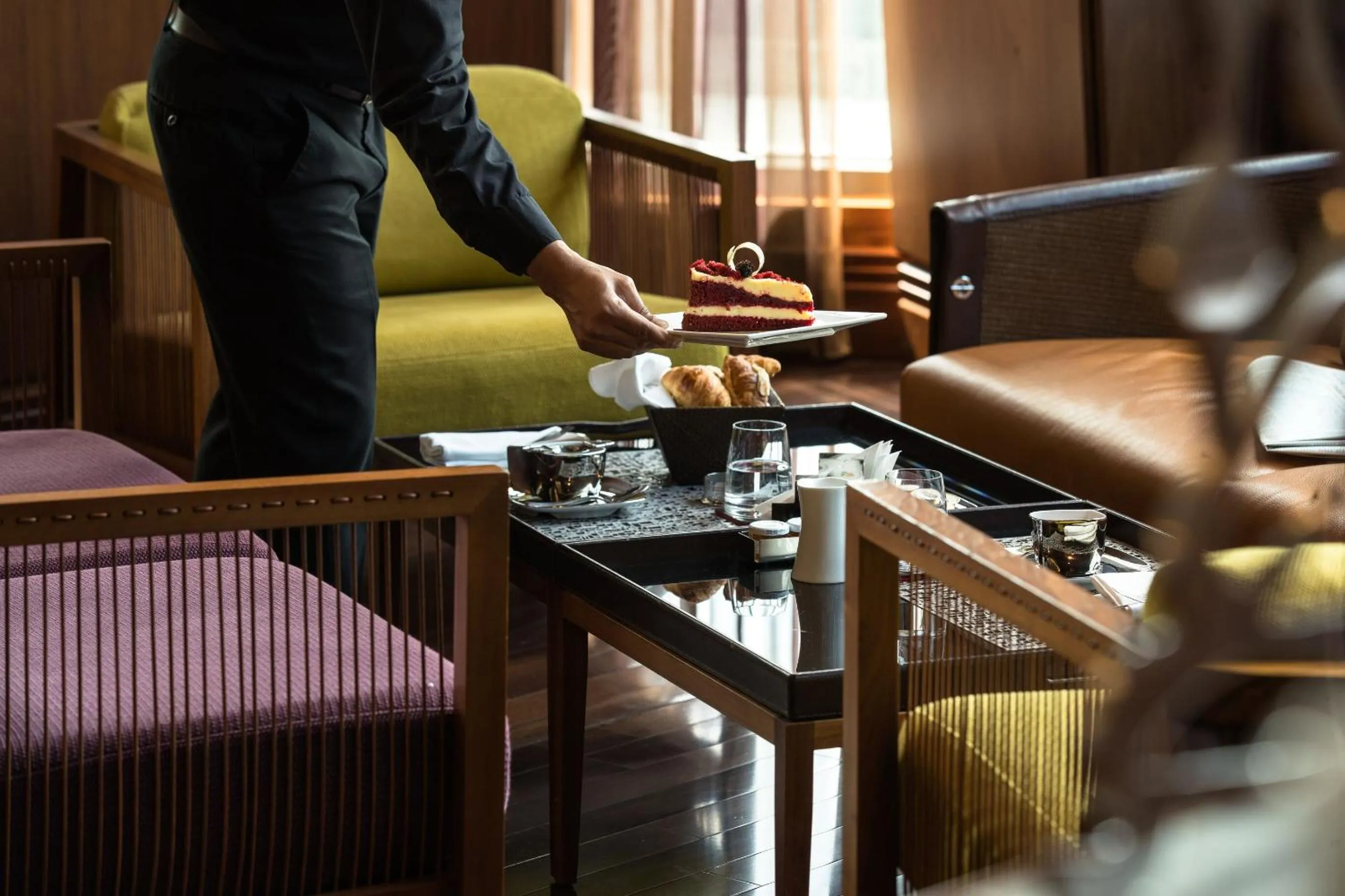 Restaurant/places to eat in Jumeirah Creekside Dubai