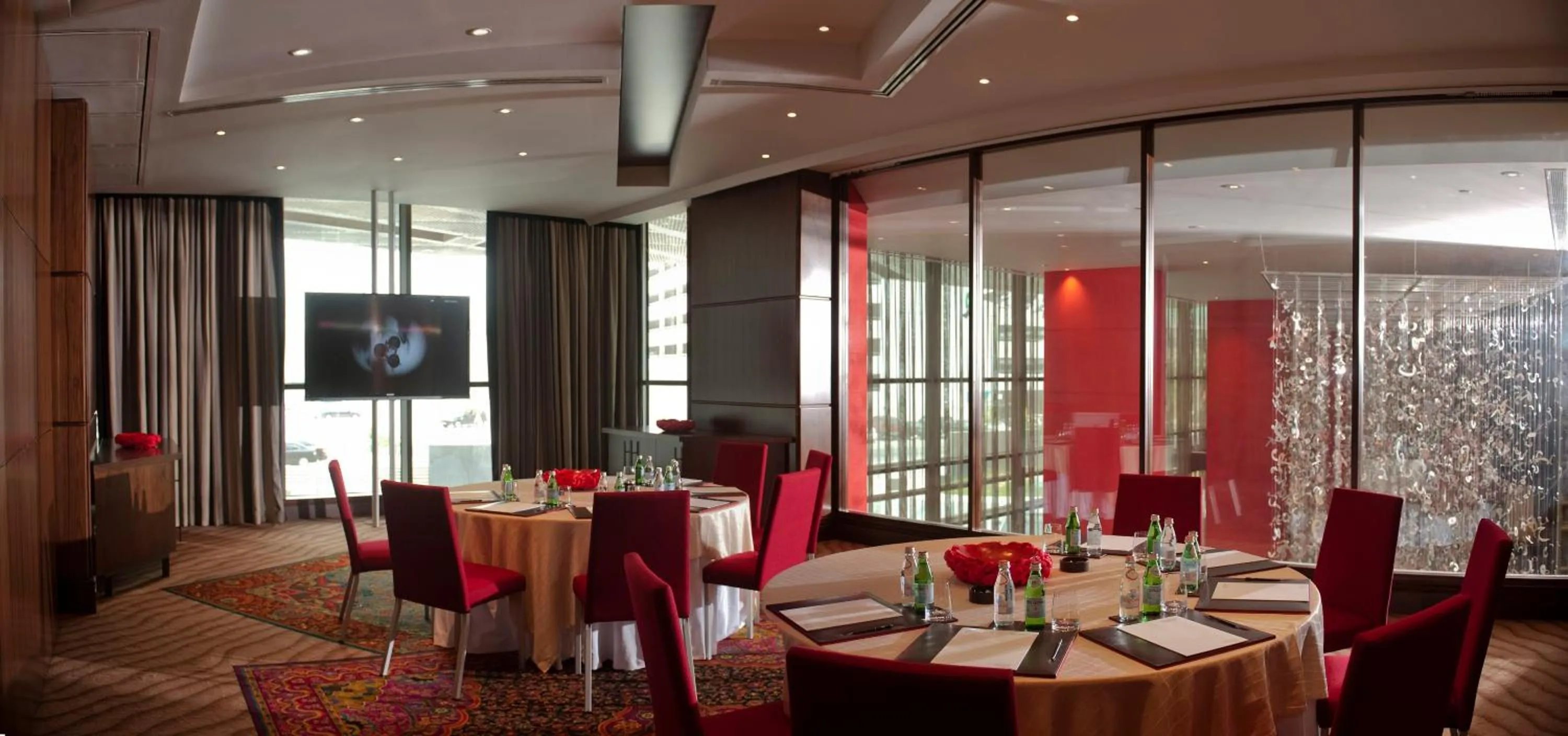 Day in Jumeirah Creekside Dubai