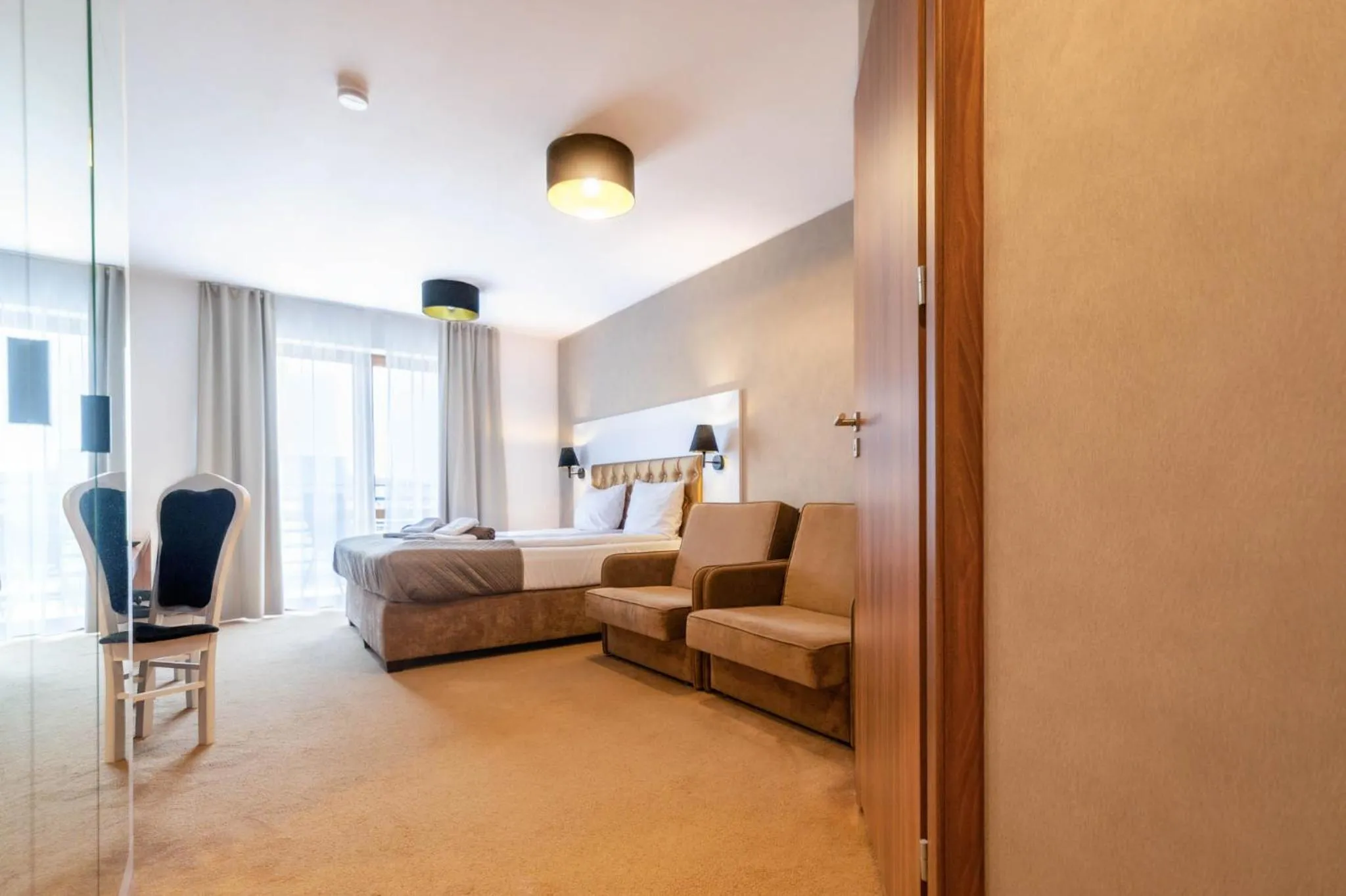 Photo of the whole room in Amber Park Spa