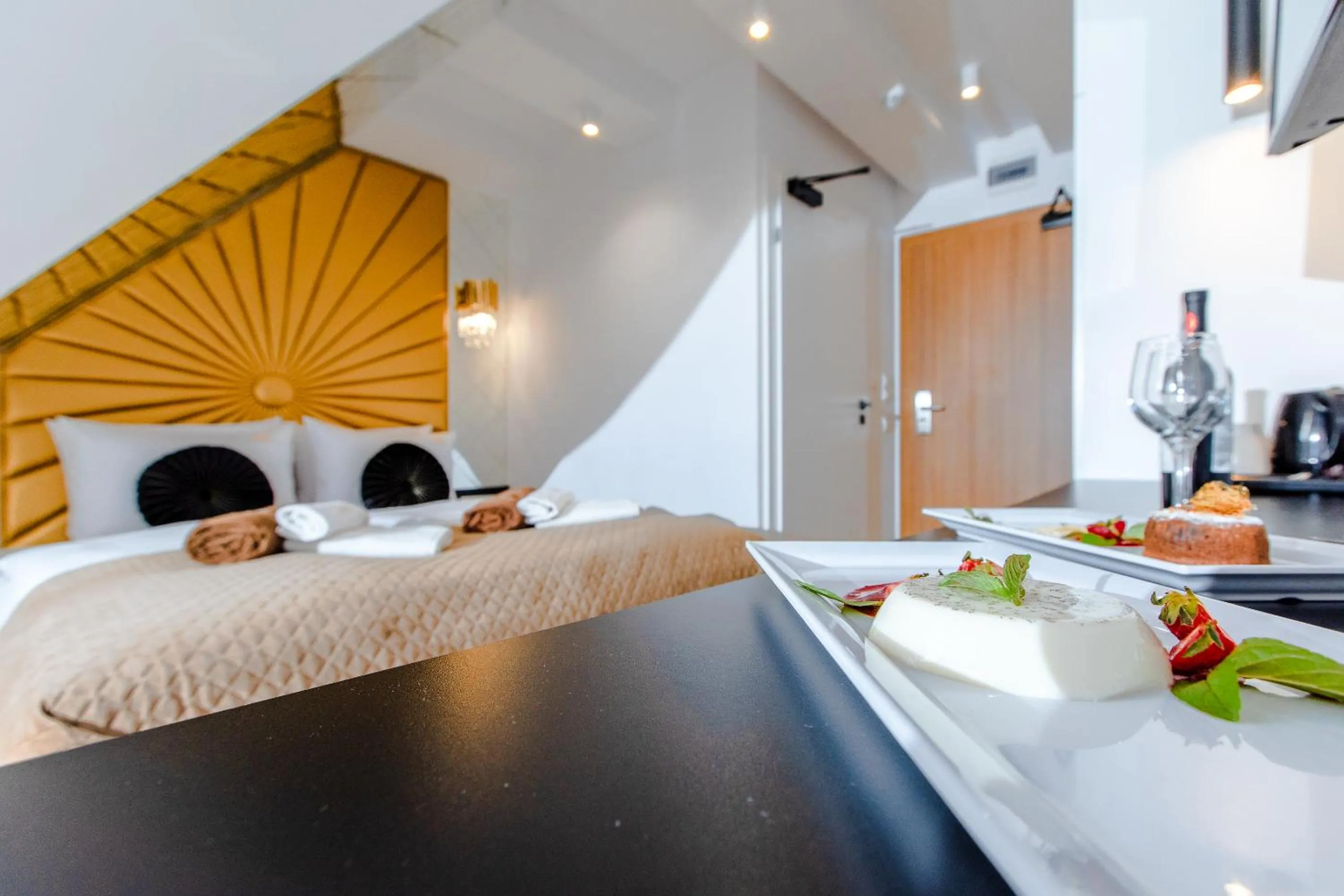 Photo of the whole room, Bed in Amber Park Spa