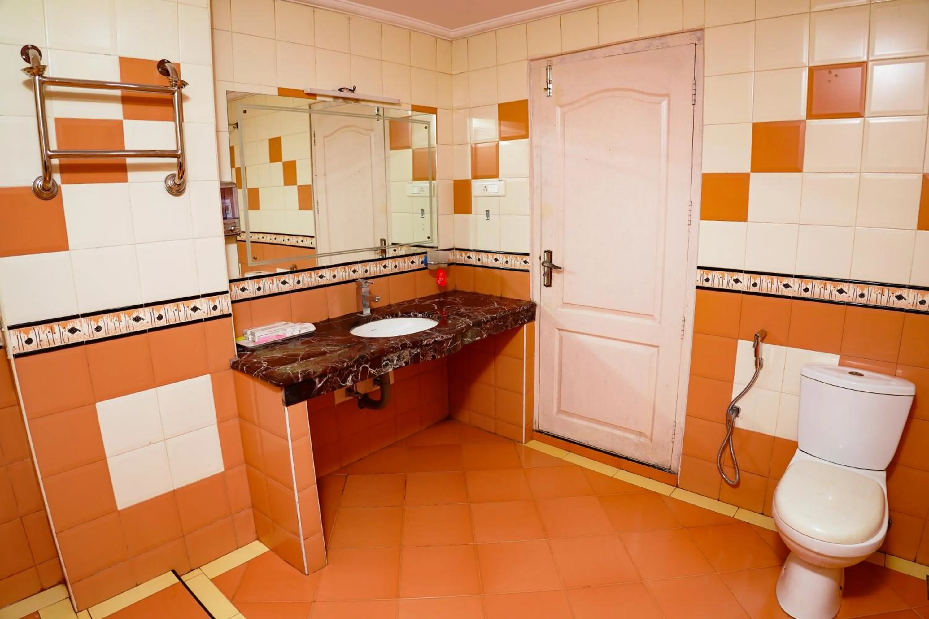 Bathroom in Emarald Resort