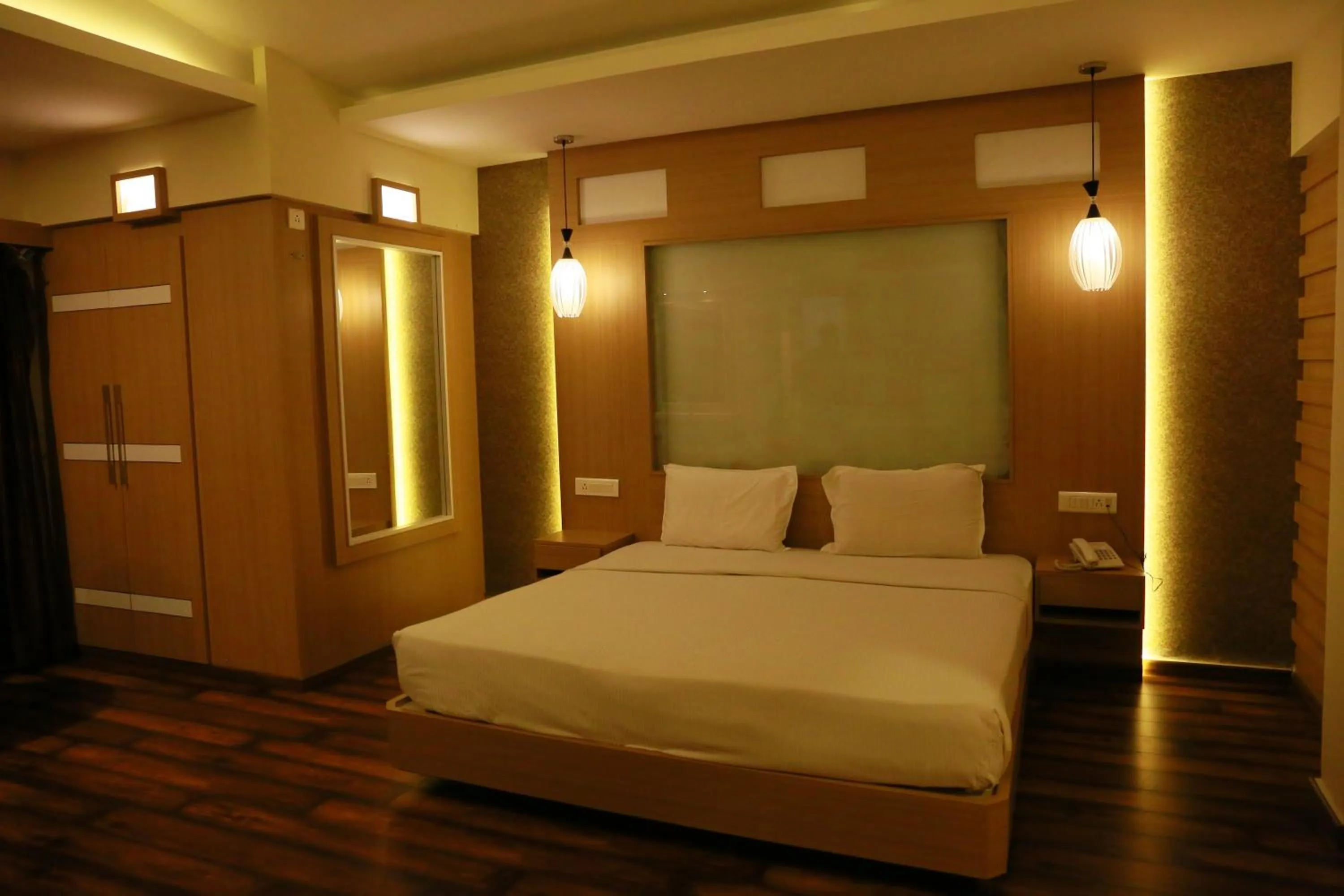 Bed in Emarald Resort