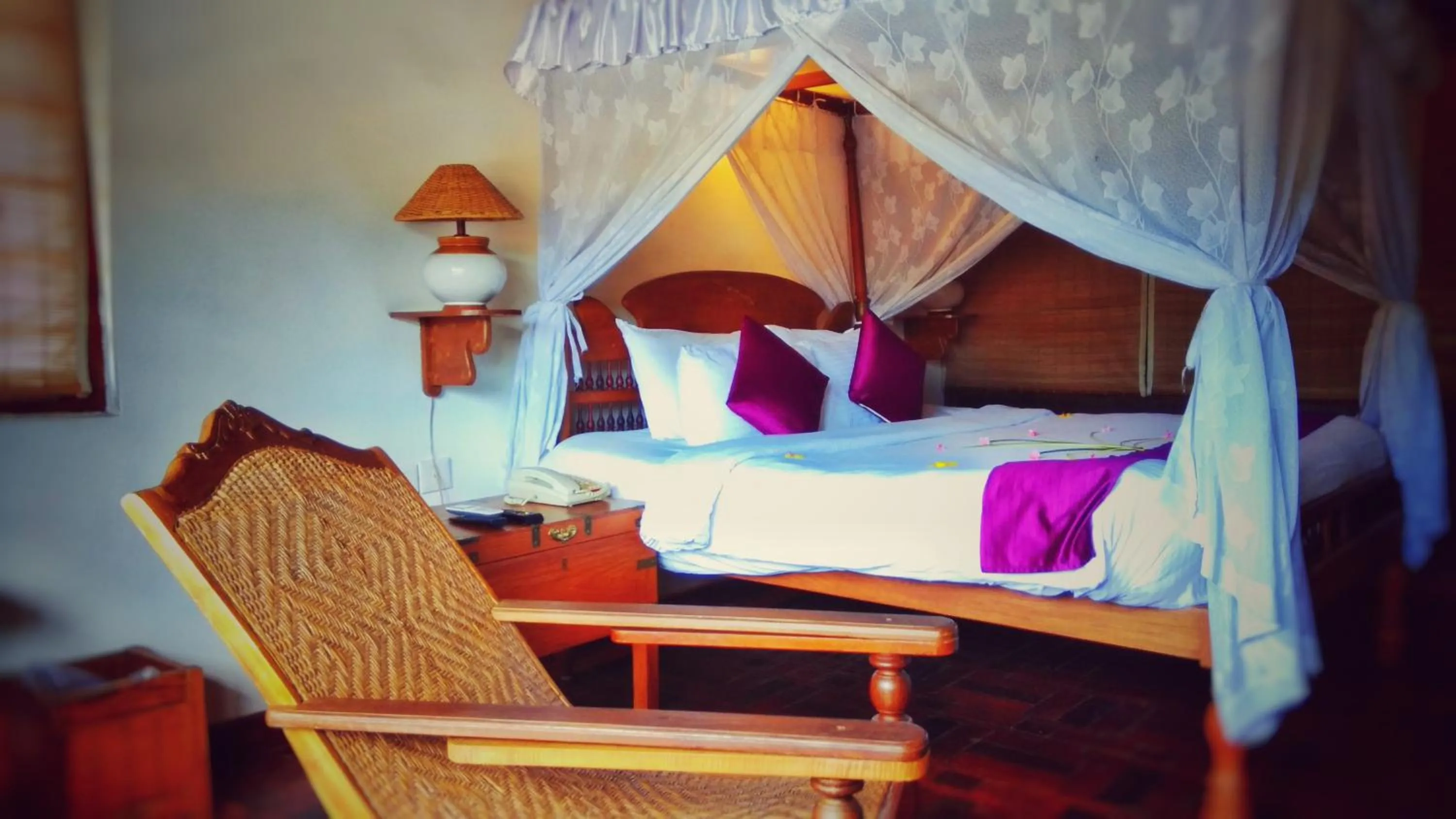 Photo of the whole room, Bed in Punnamada Resort