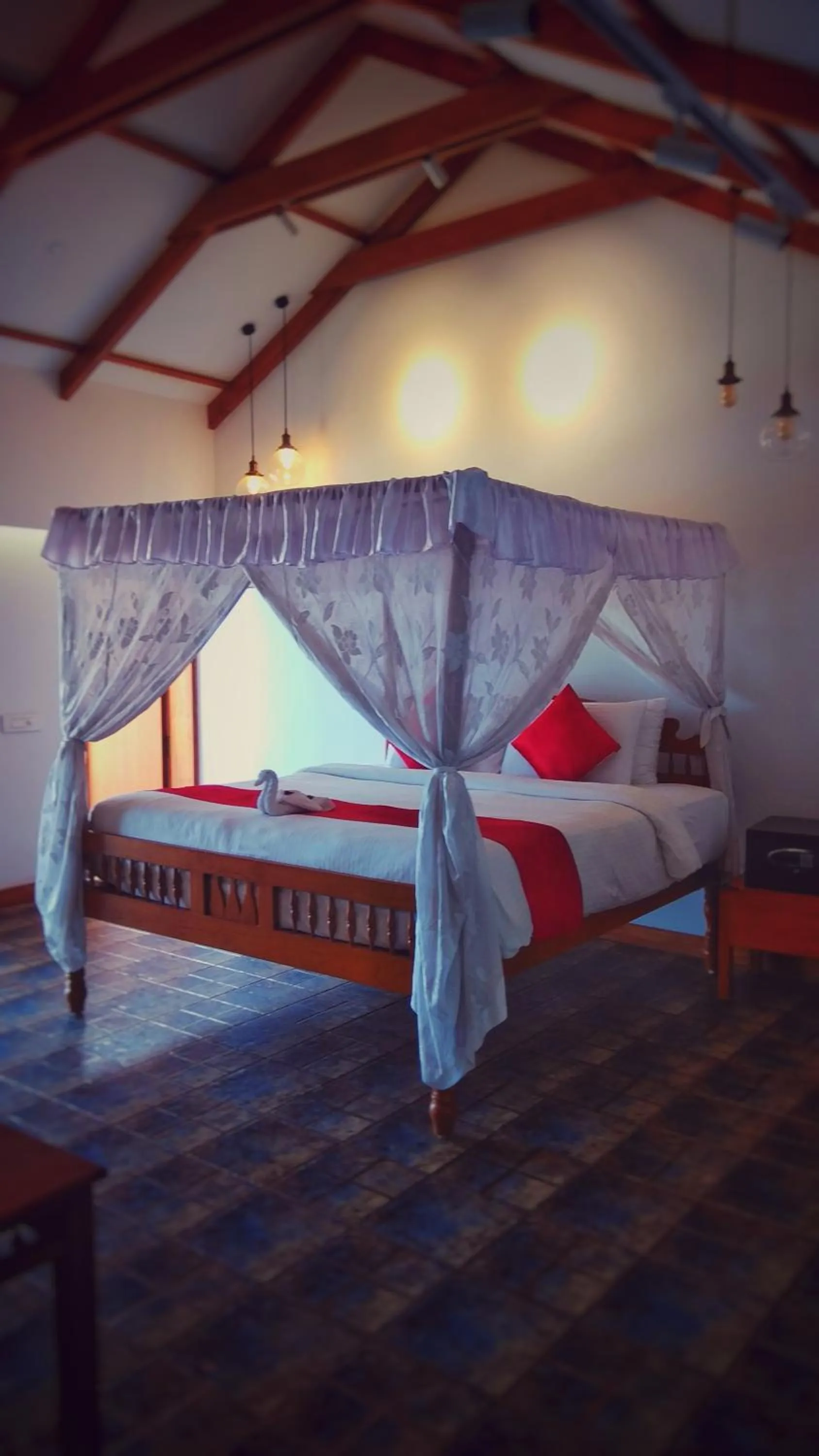 Bed in Punnamada Resort