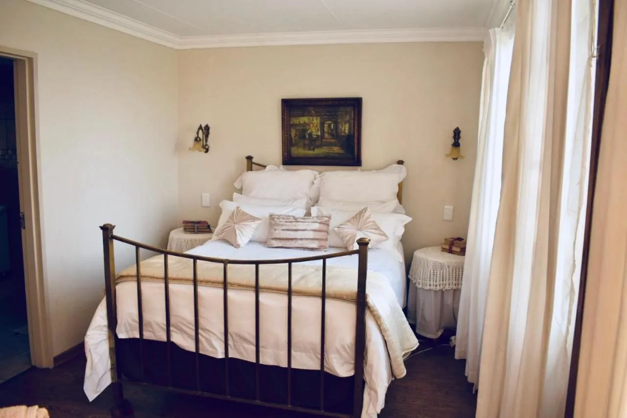 Bed in Makoadi Farms Guesthouse