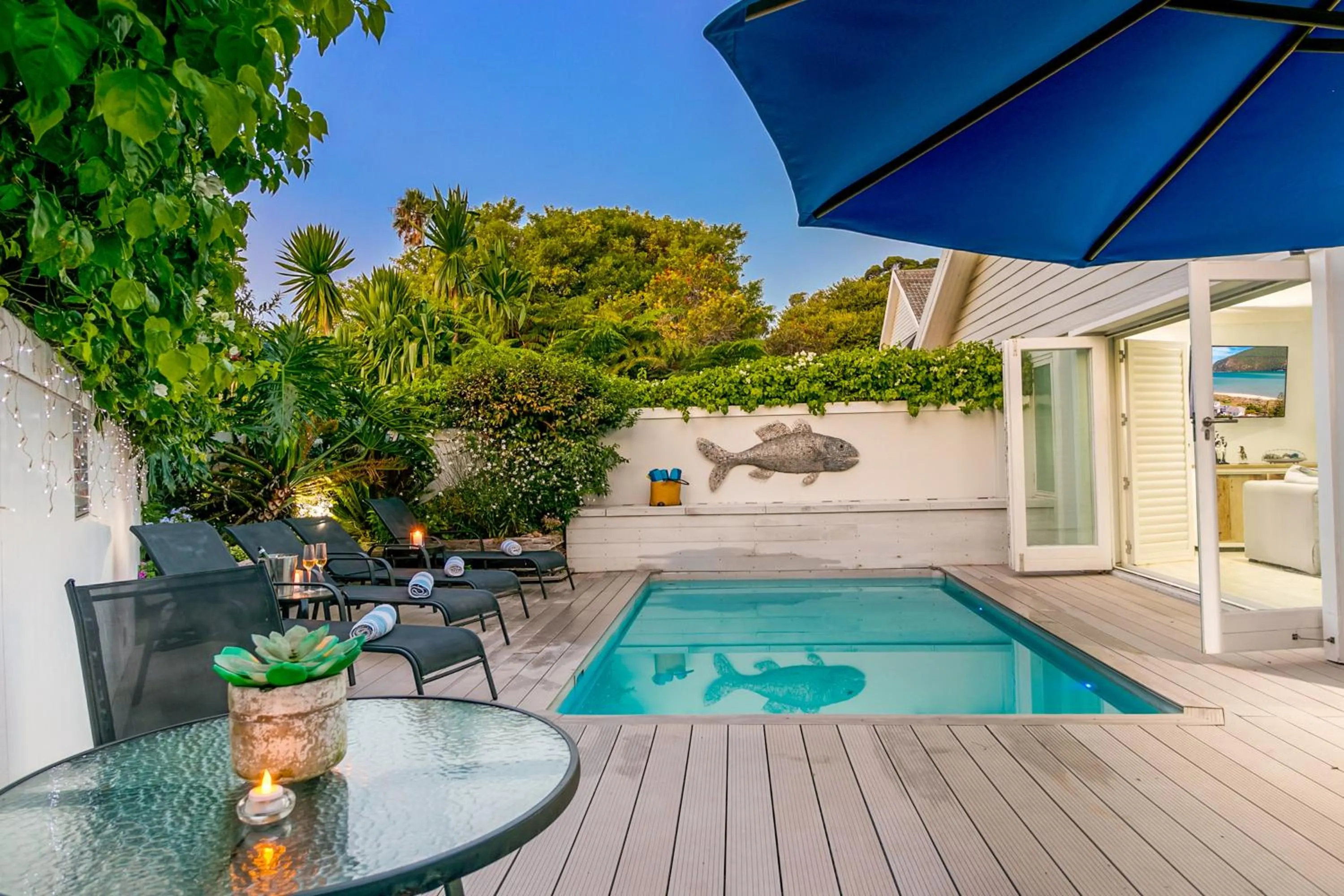 Pool view in One on Bollard