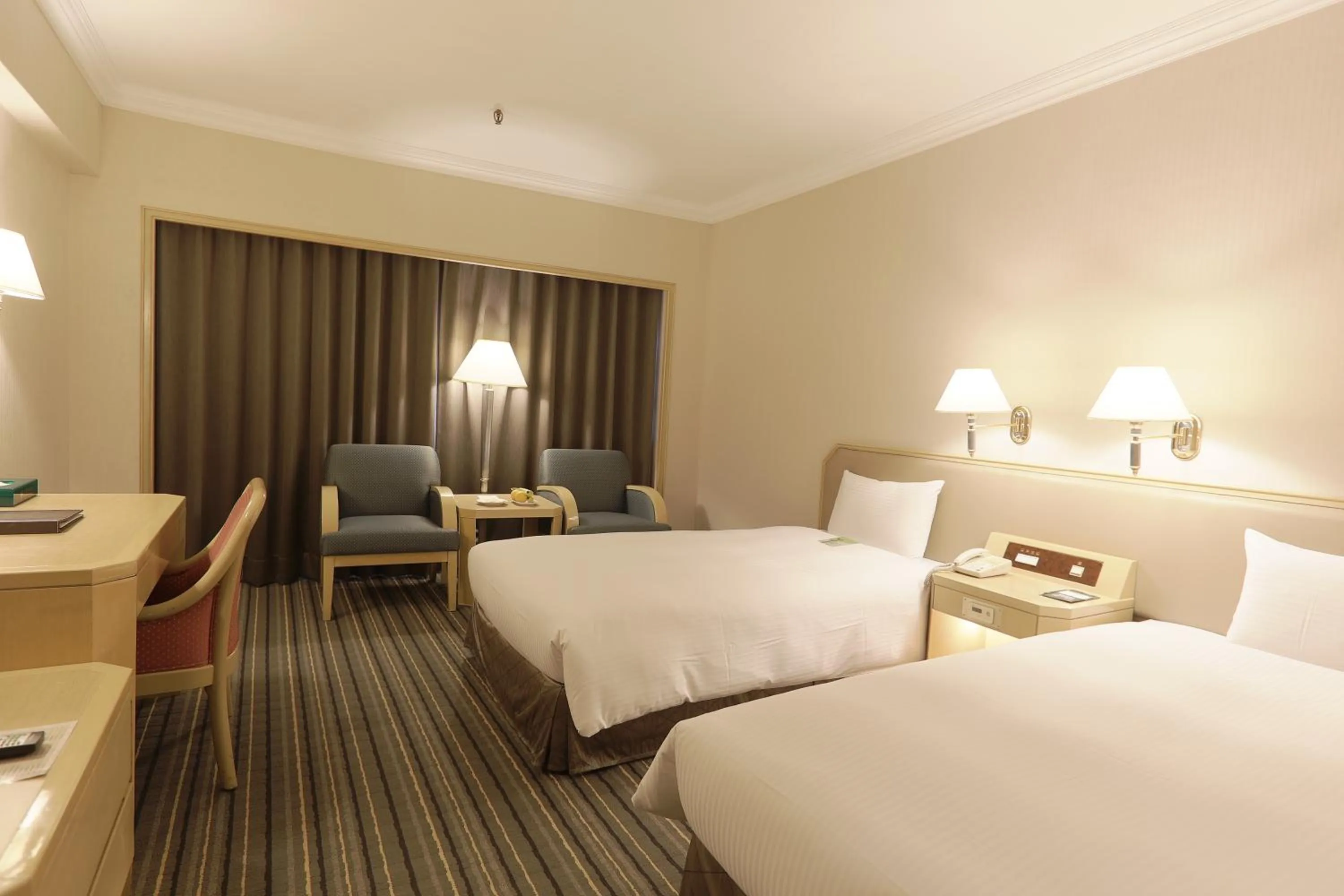 Standard Twin Room in Santos Hotel