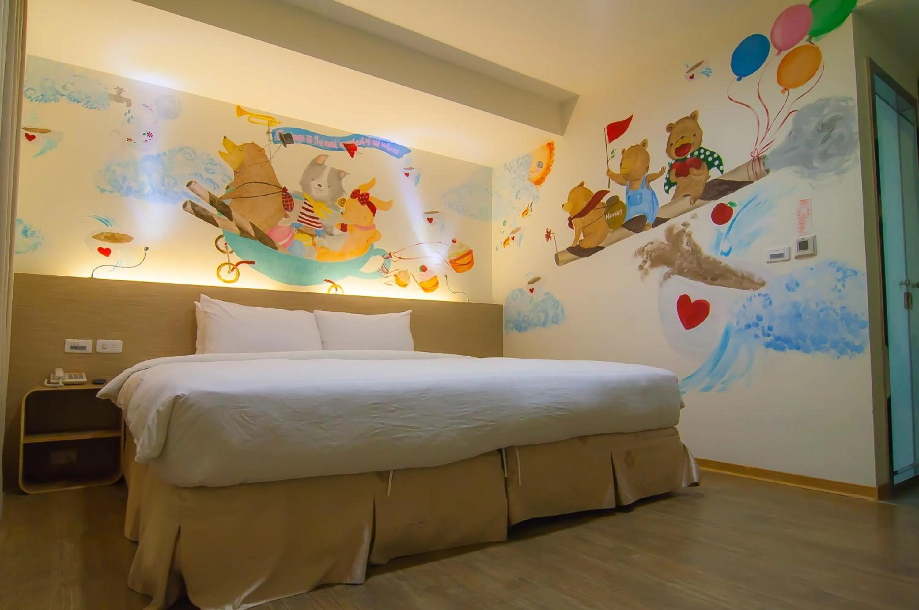 Photo of the whole room, Bed in Legend Hotel Kaohsiung Liuhe