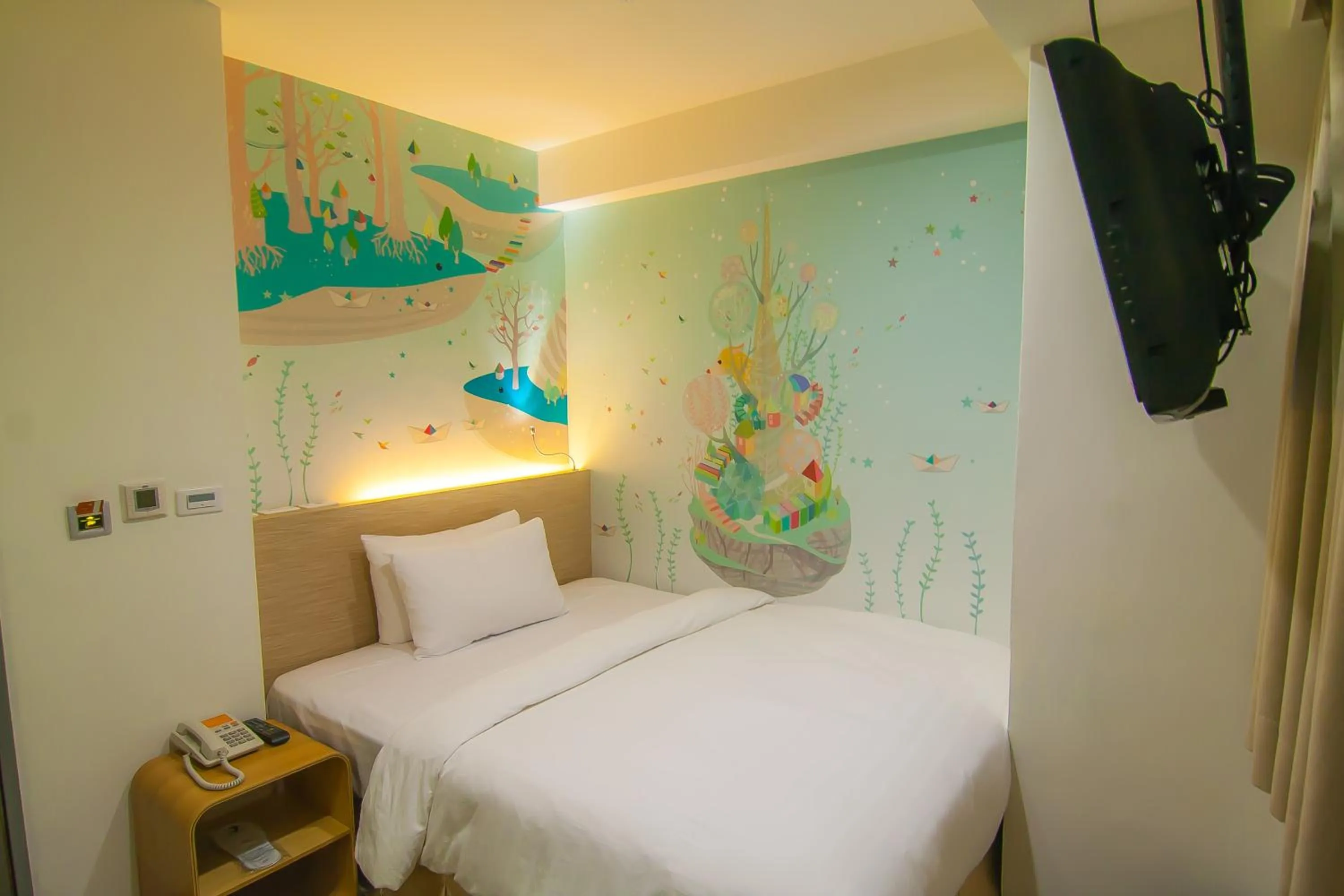 Photo of the whole room, Bed in Legend Hotel Kaohsiung Liuhe