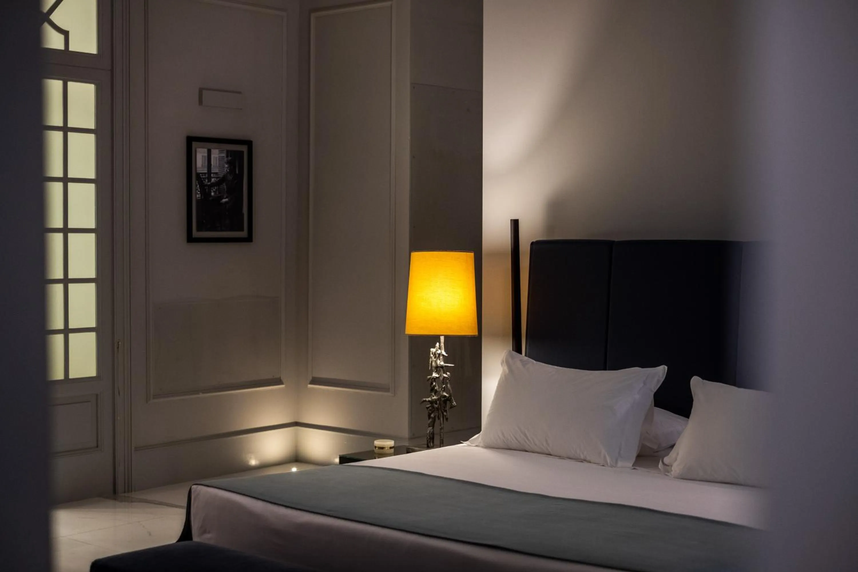 Bed in La Fiermontina Palazzo Bozzi Corso Hotel