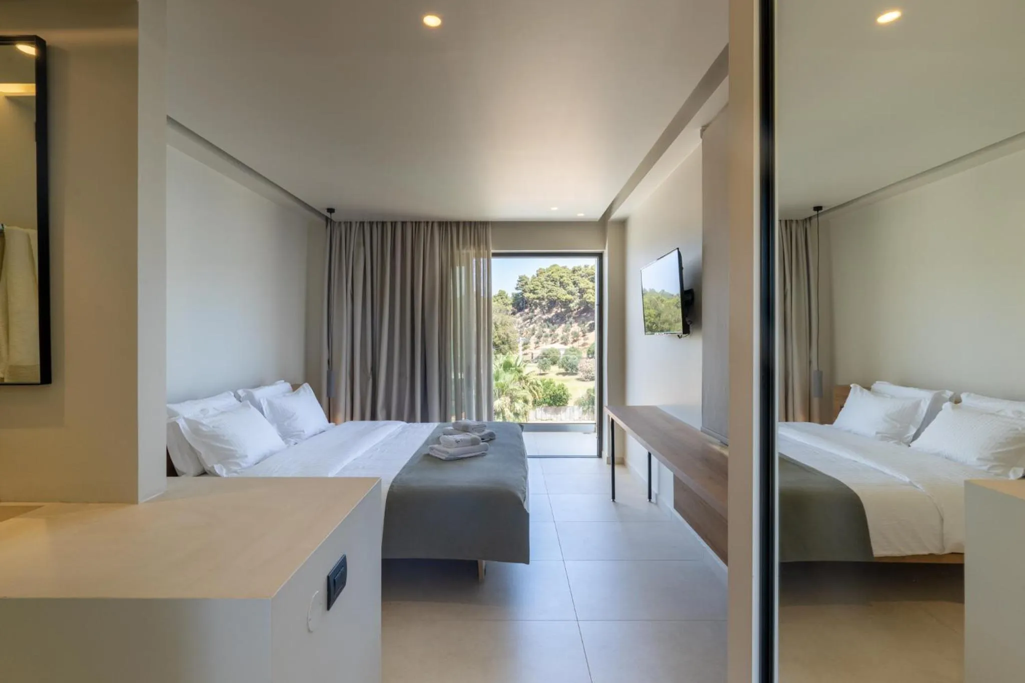 Bed in PHEIA, Vriniotis Resorts