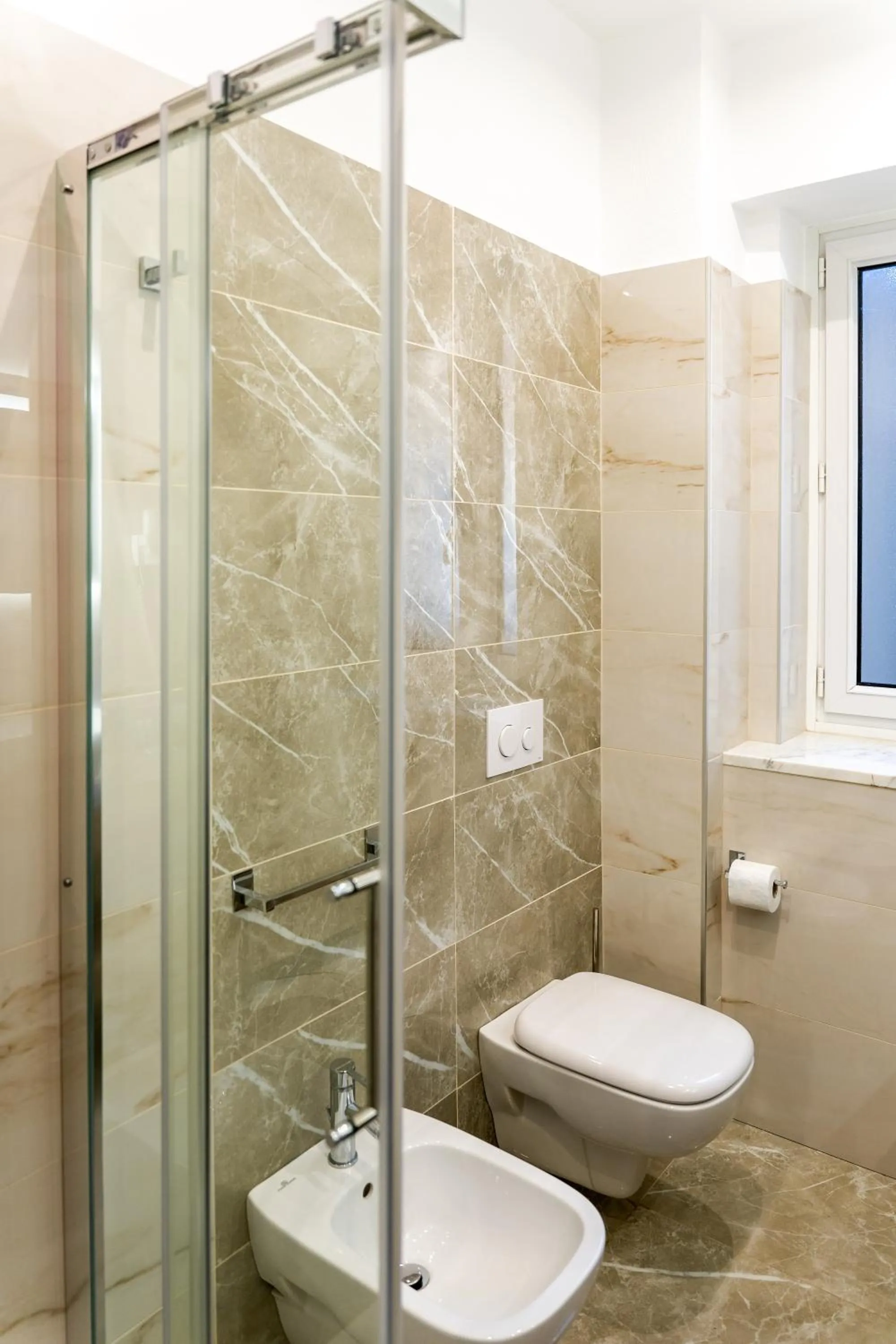 Bathroom in Hotel Victoria