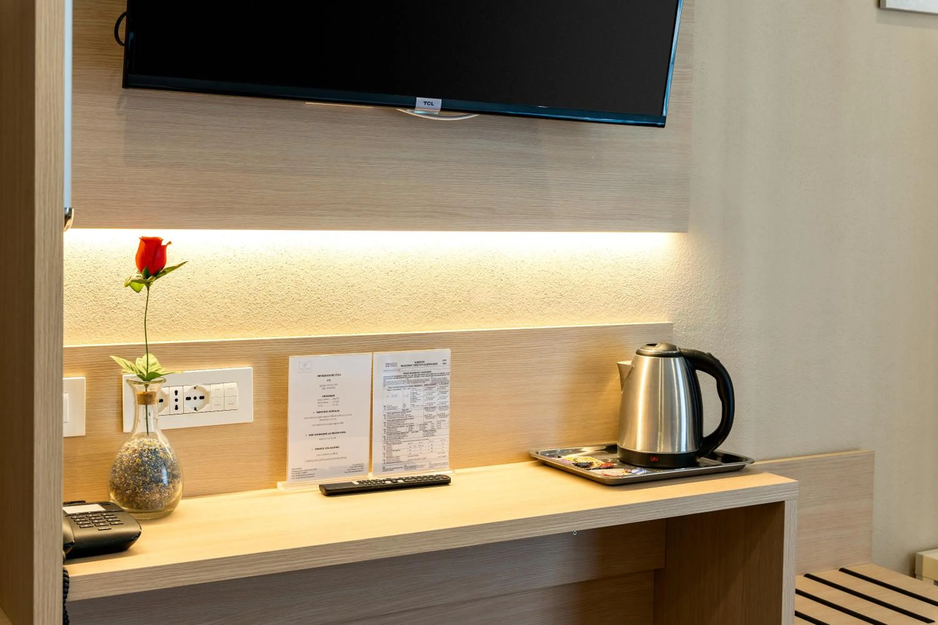 TV and multimedia in Hotel Victoria