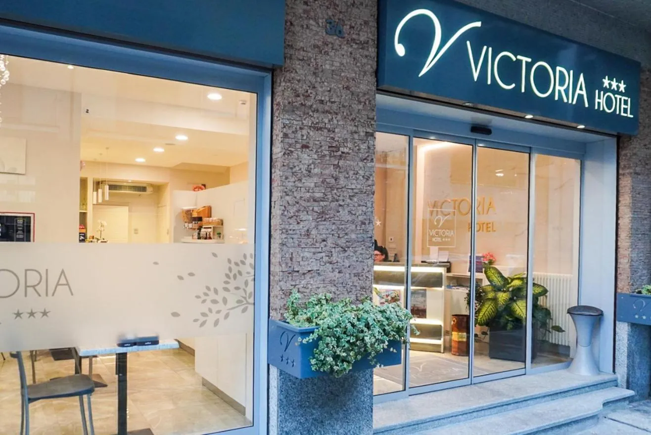 Facade/entrance in Hotel Victoria