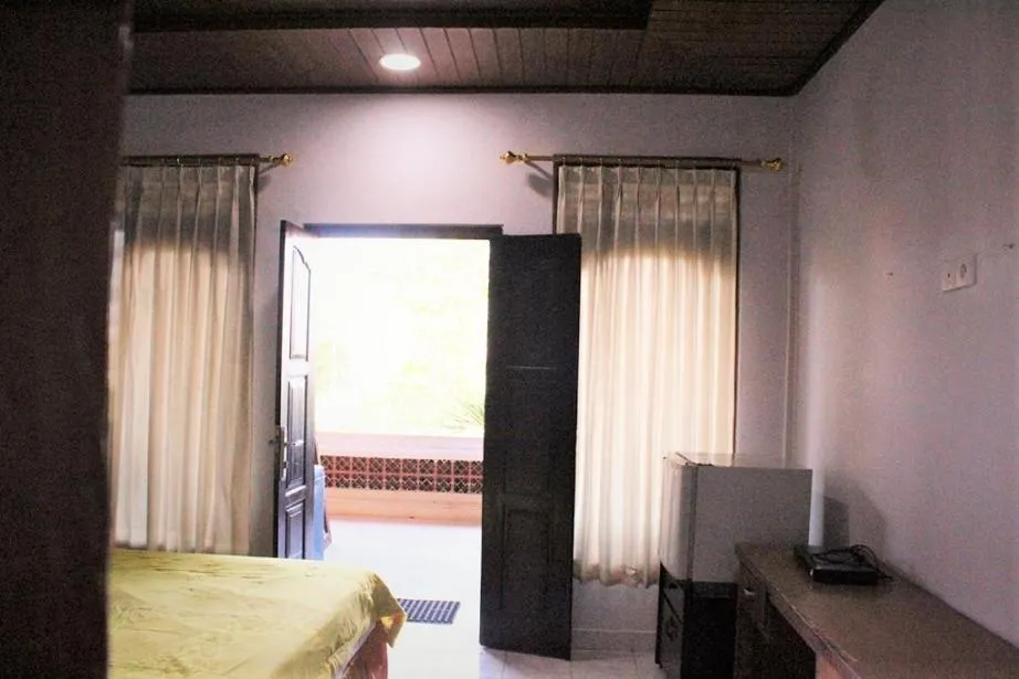 Bed in Bali Senia Hotel