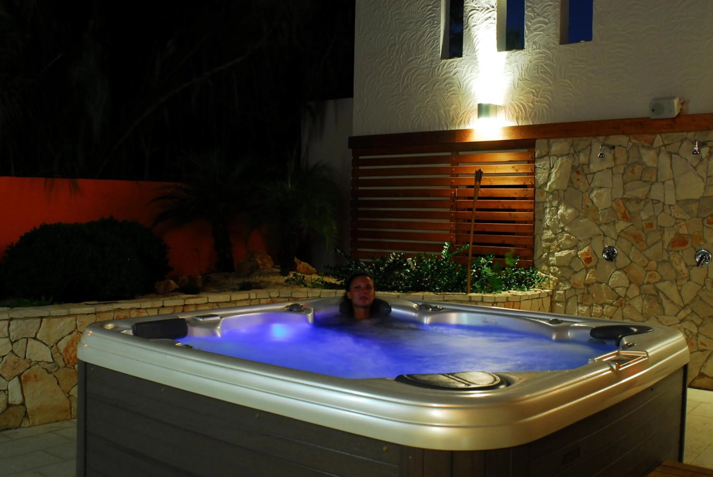 Hot Tub in Hotel Club Astor
