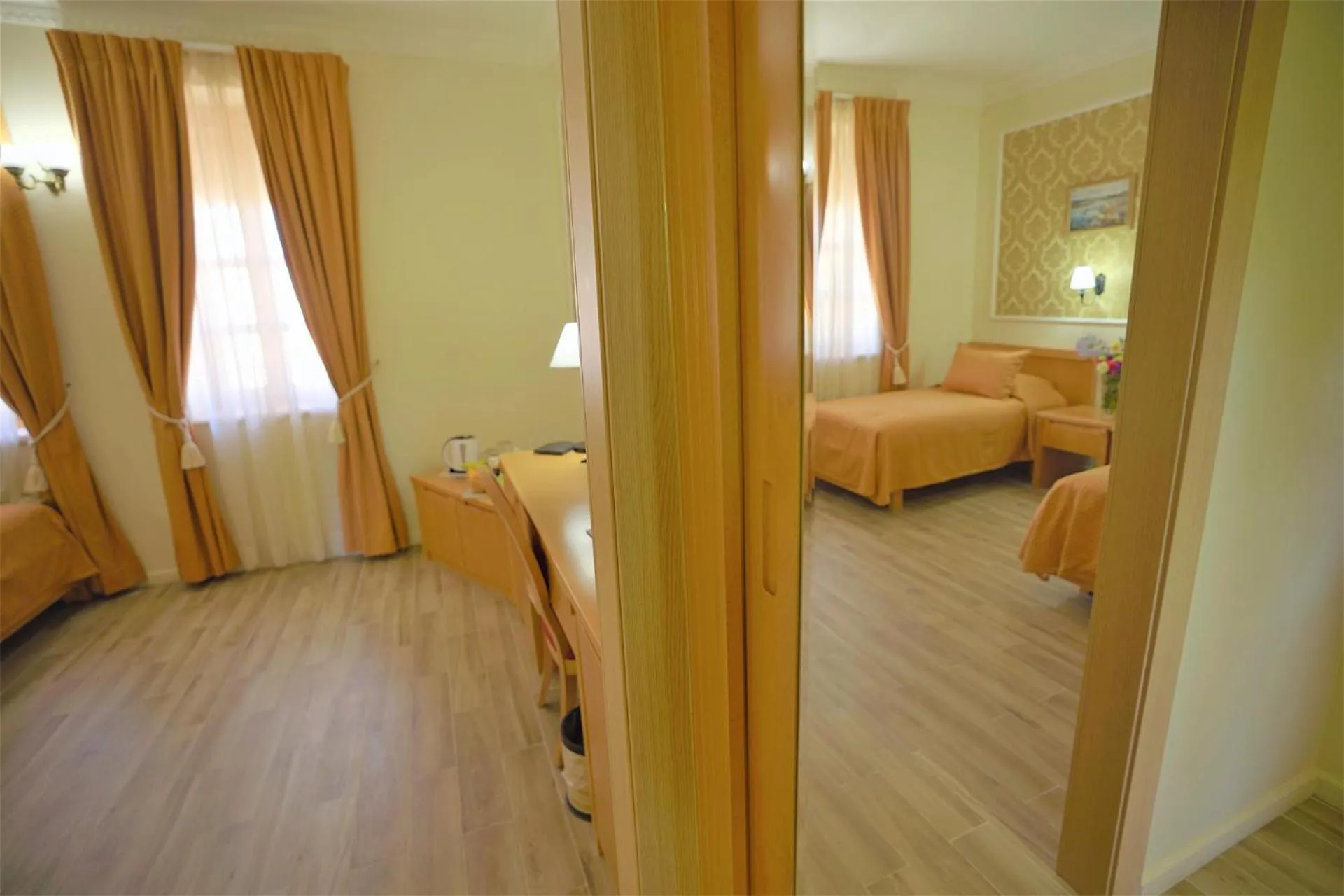 Bed in Sergei Palace Hotel