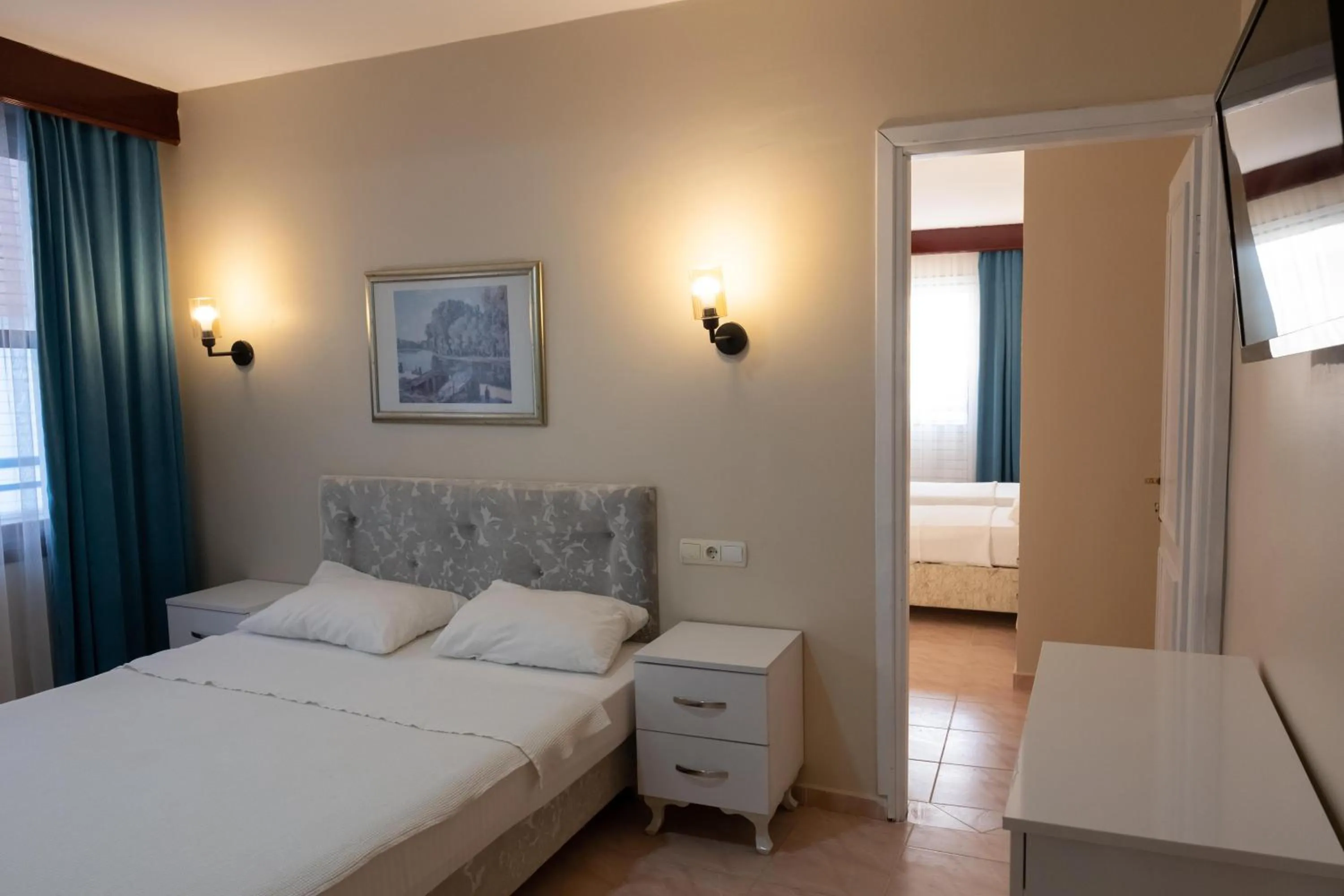 Photo of the whole room in Arden Hotel