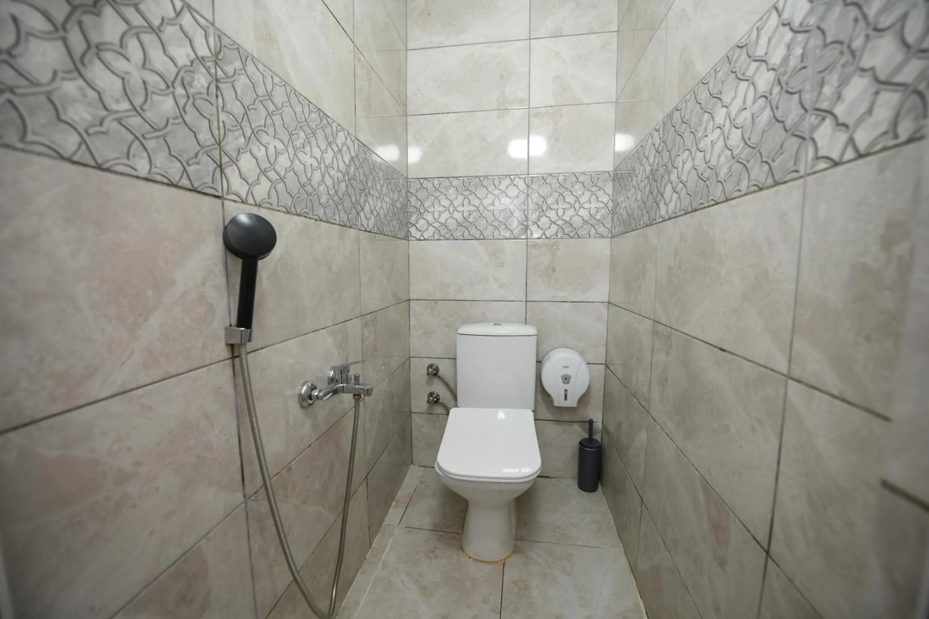 Anz Guest House Pansiyon