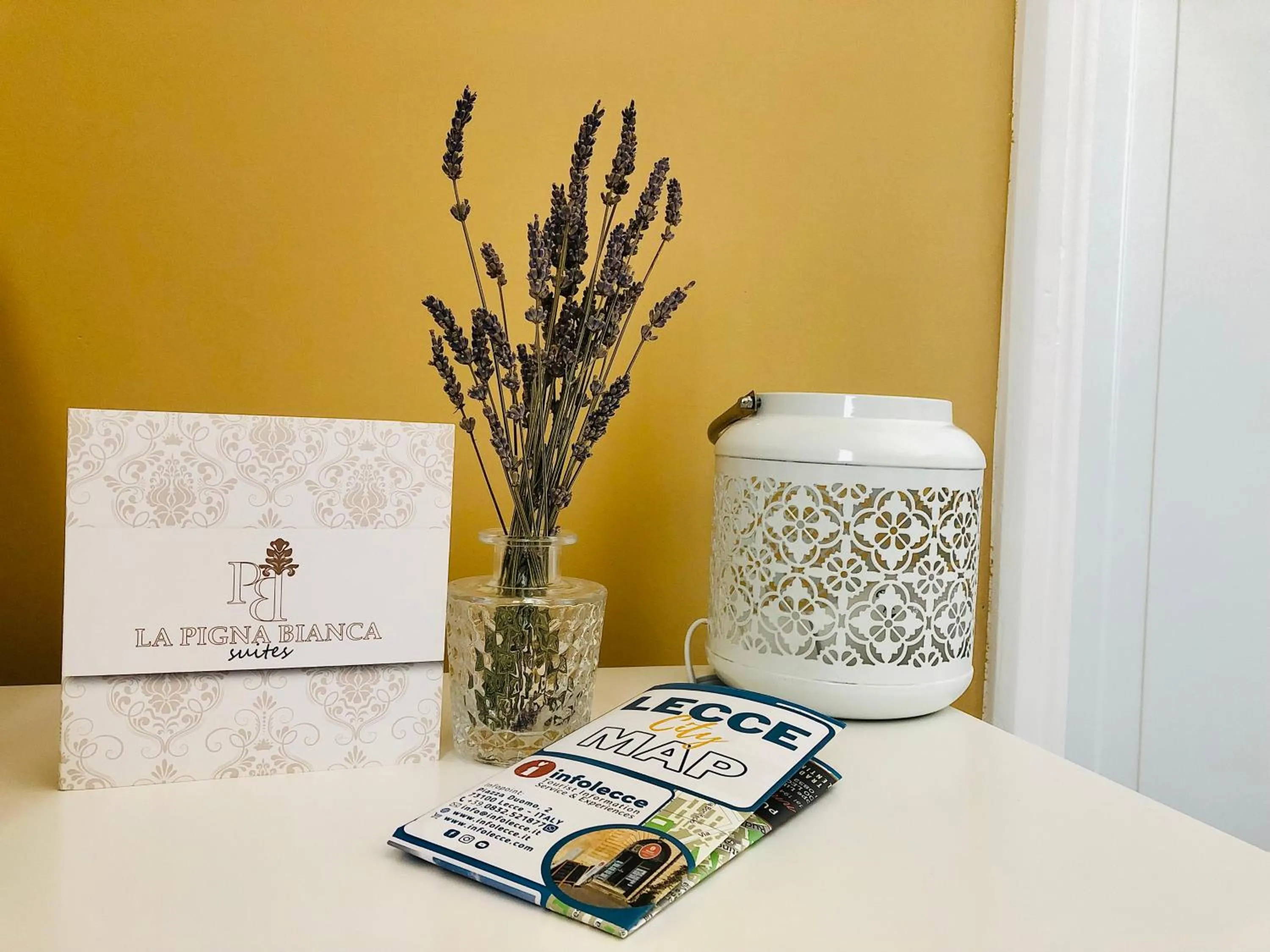 La Pigna Bianca Suites