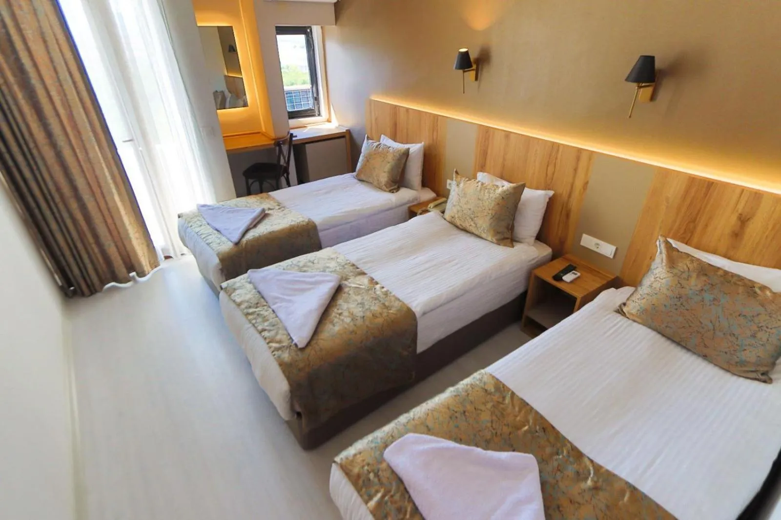 Bedroom, Bed in Ephesus Hitit Hotel restaurant