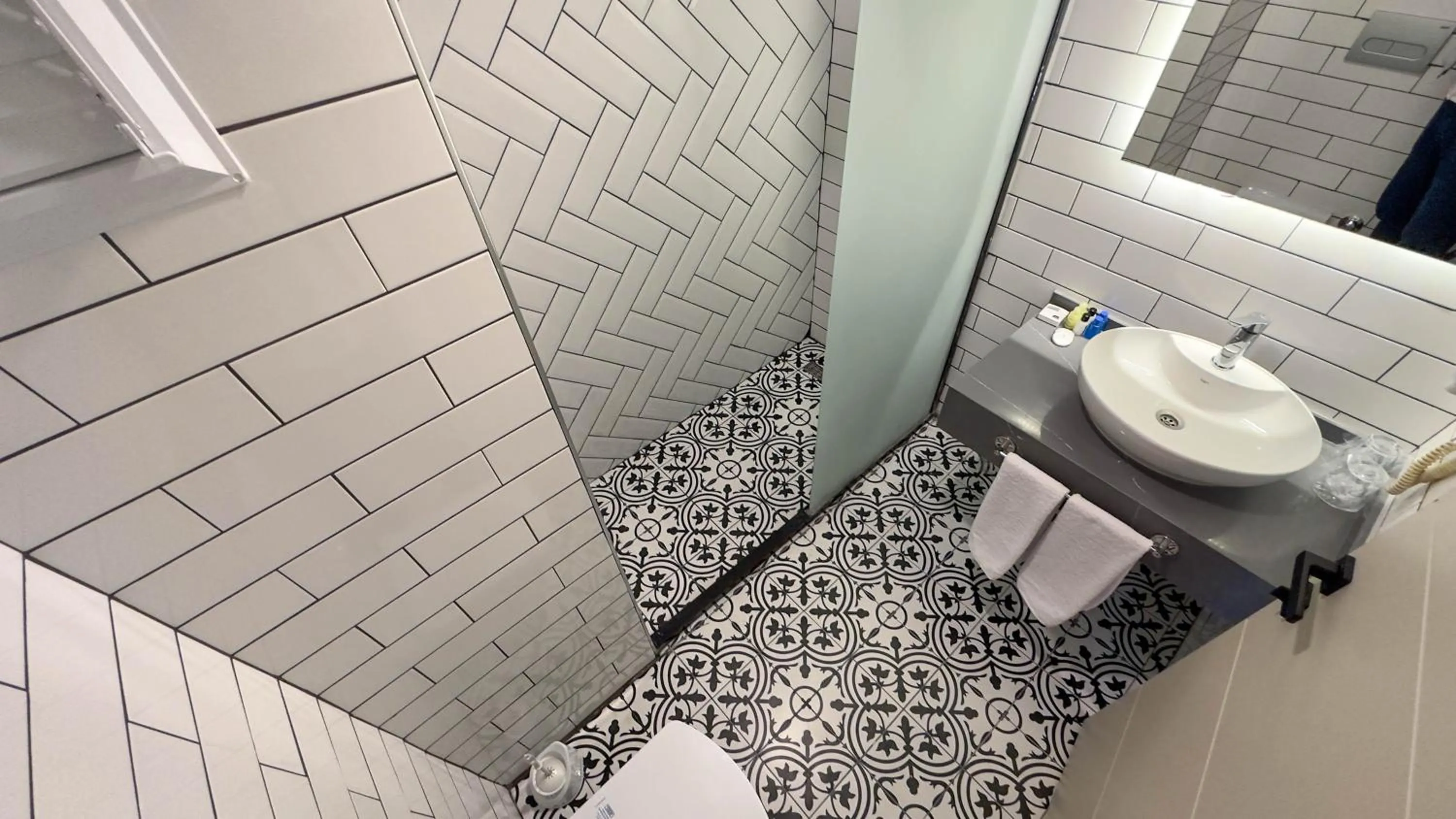 Bathroom in Ephesus Hitit Hotel restaurant