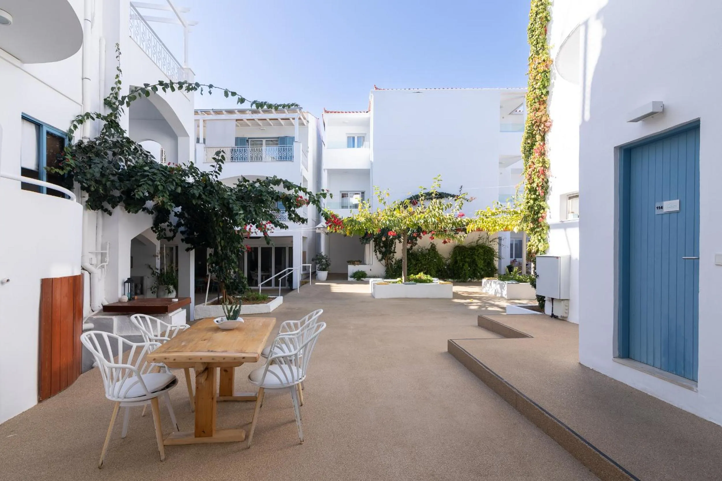 Property building in Oasis Beach Hotel