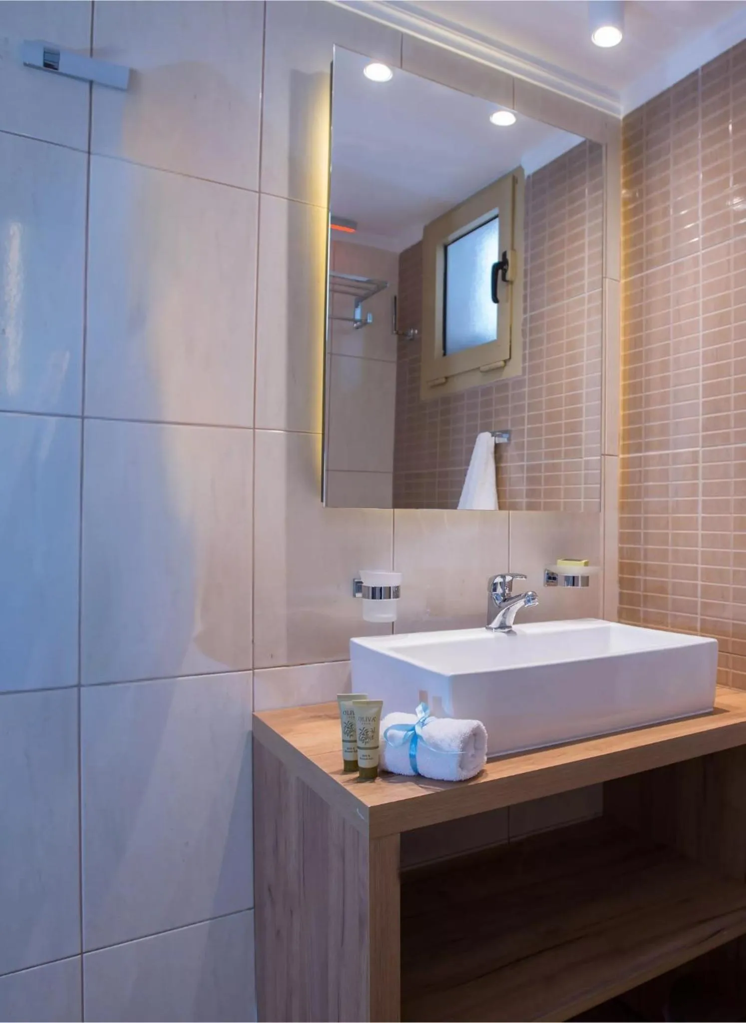 Bathroom in Oasis Beach Hotel