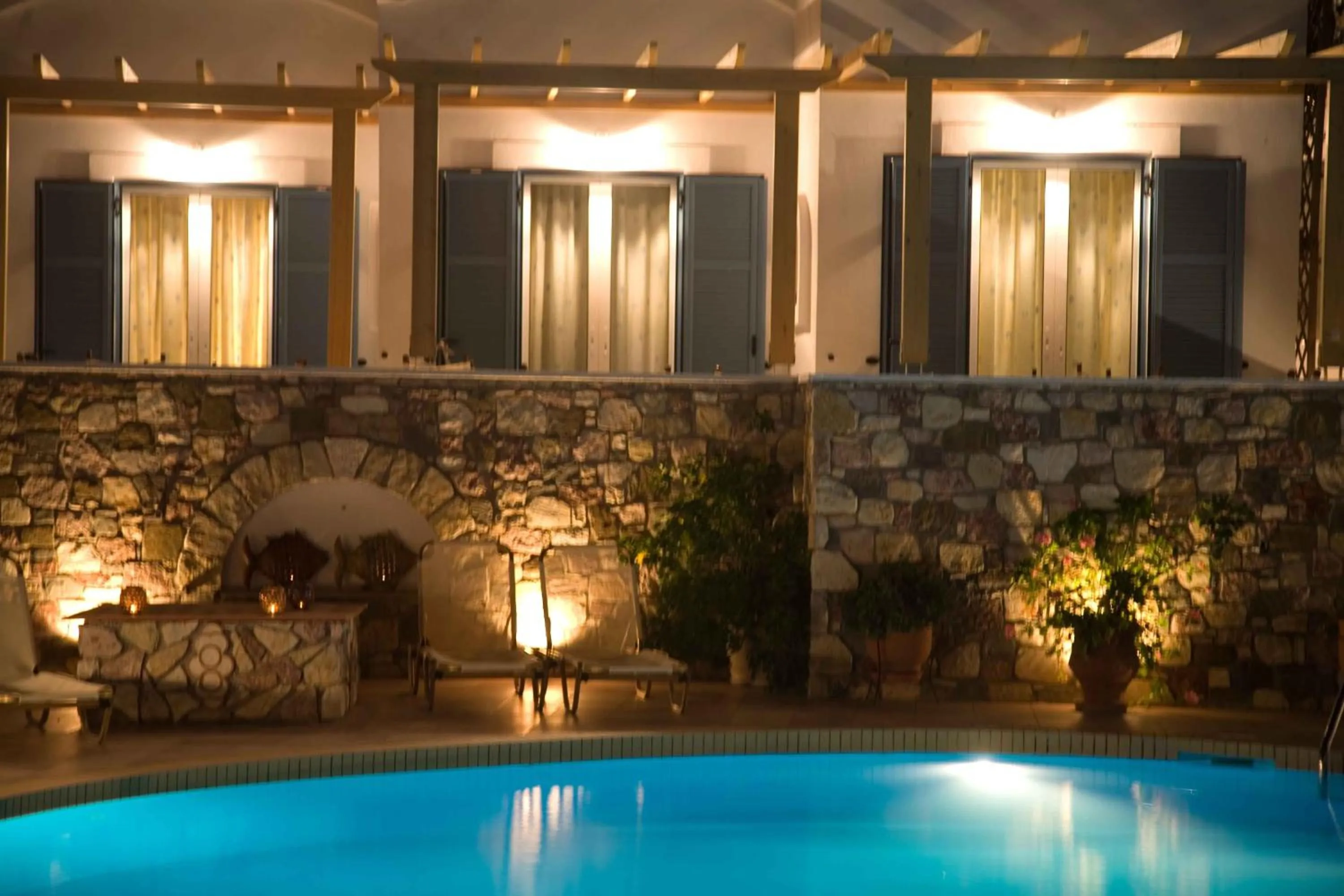 Swimming pool in Oasis Beach Hotel