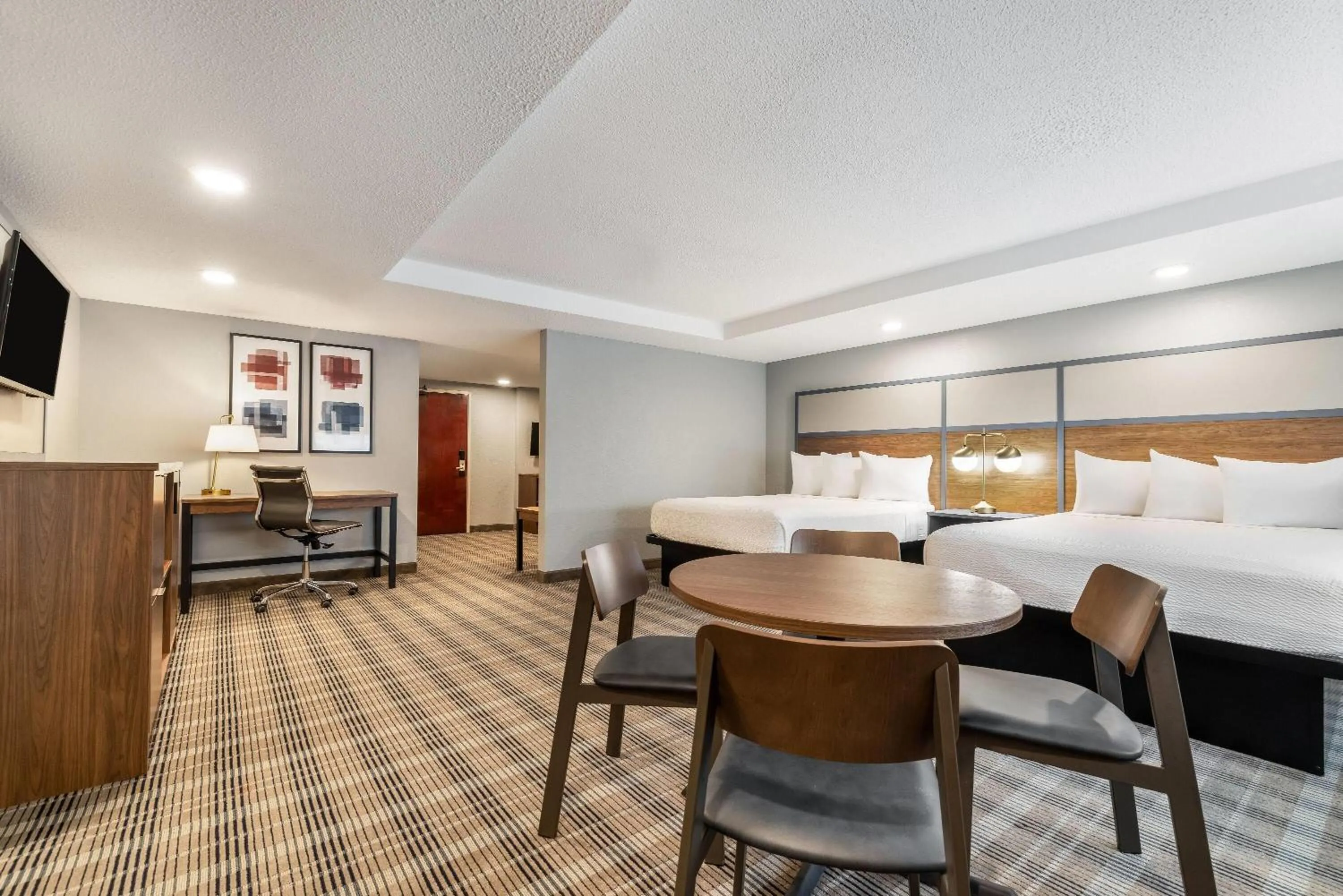 Photo of the whole room, Bed in AmericInn by Wyndham Mounds View Minneapolis