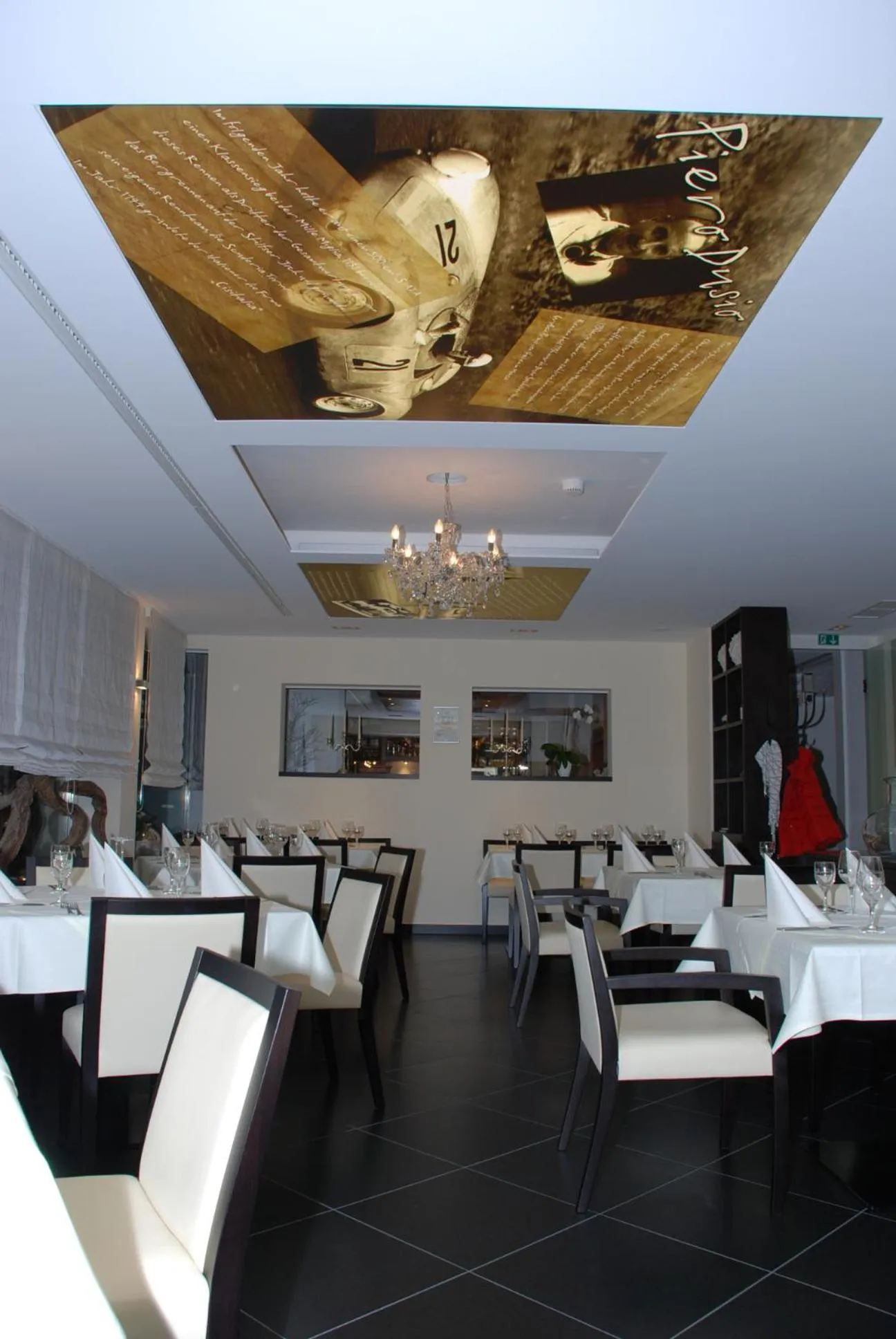 Restaurant/places to eat in Hotel Hamann