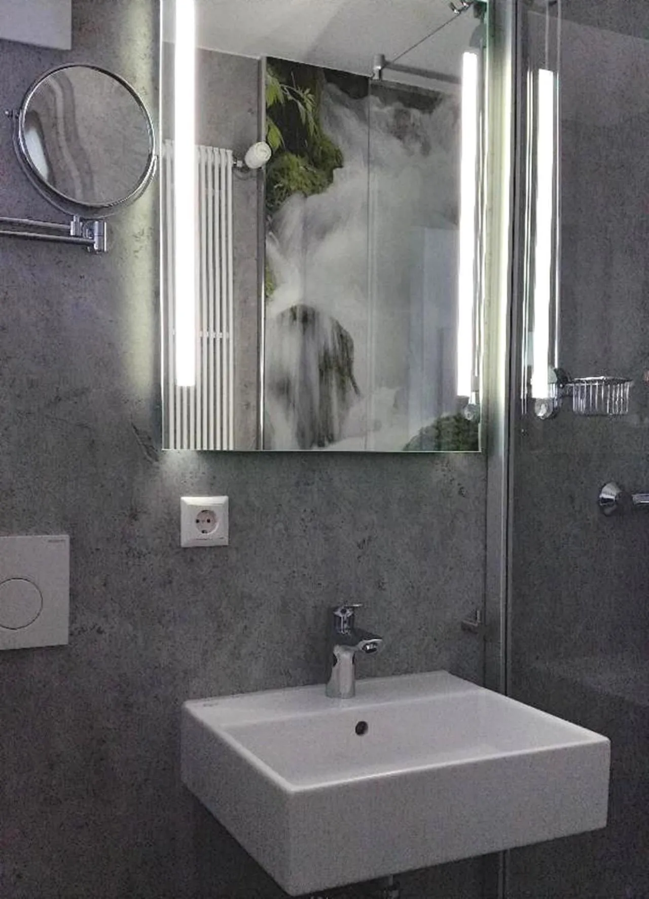 Shower in Hotel Hamann