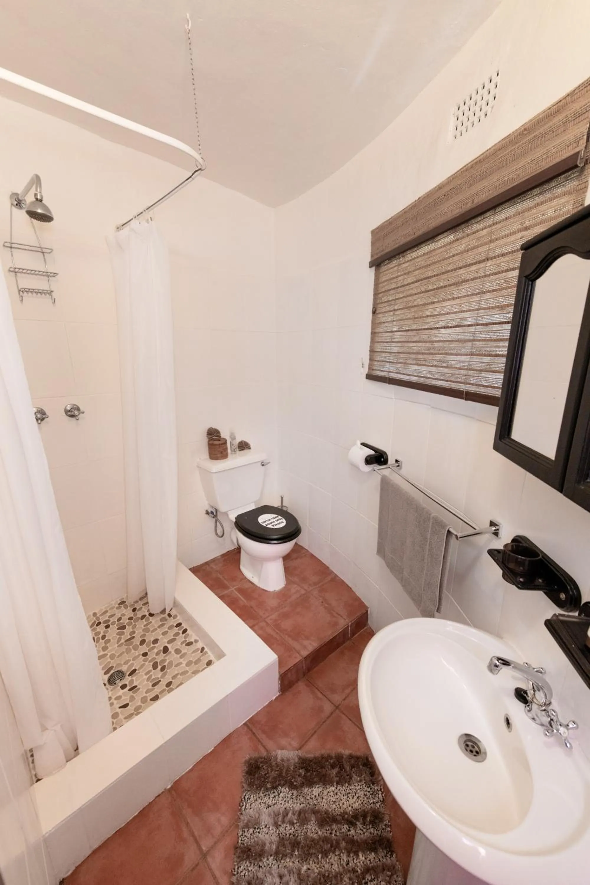 Bathroom in Blyde River Wilderness Lodge