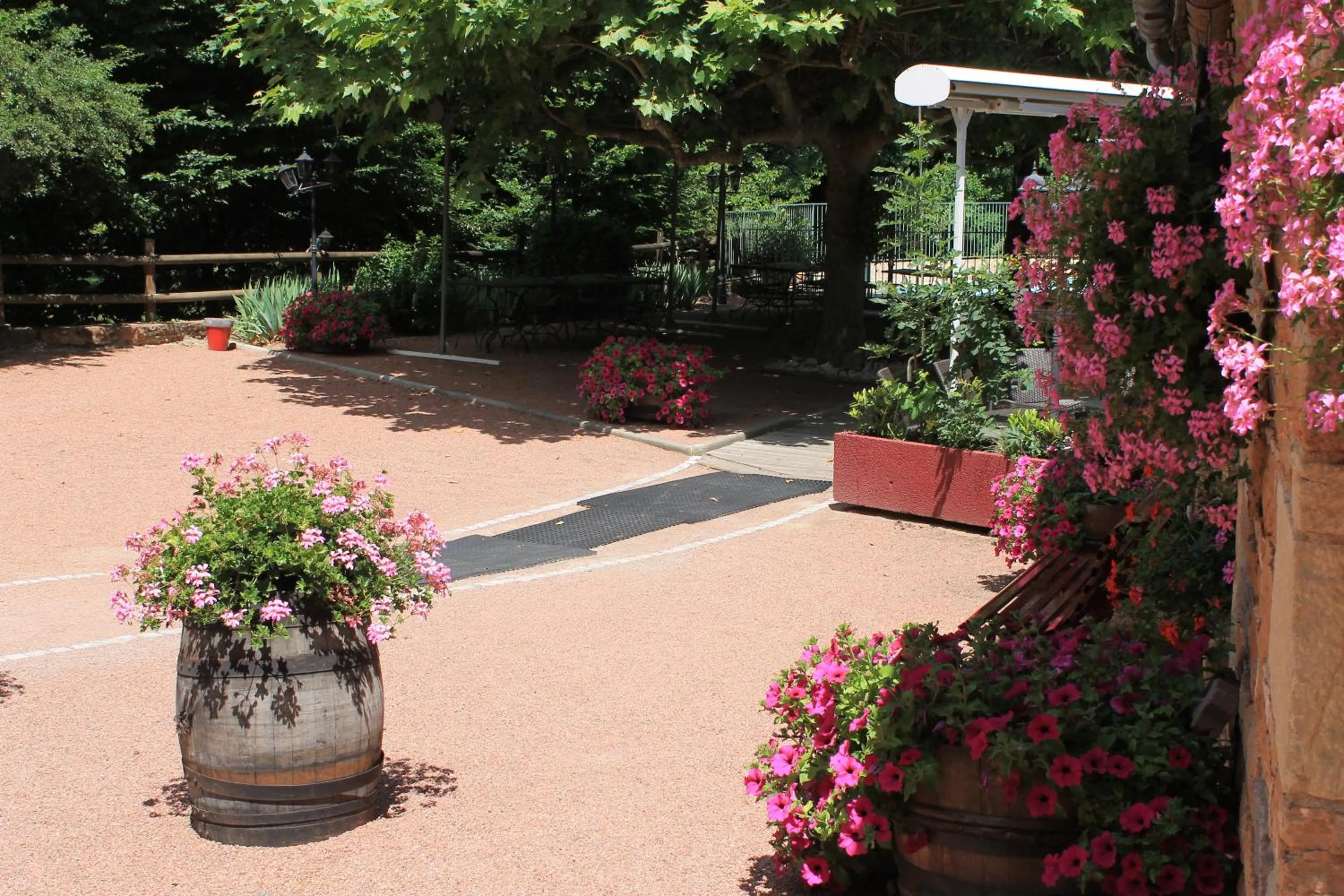 Balcony/Terrace in Hôtel Restaurant Le Moulin de Saint Verand