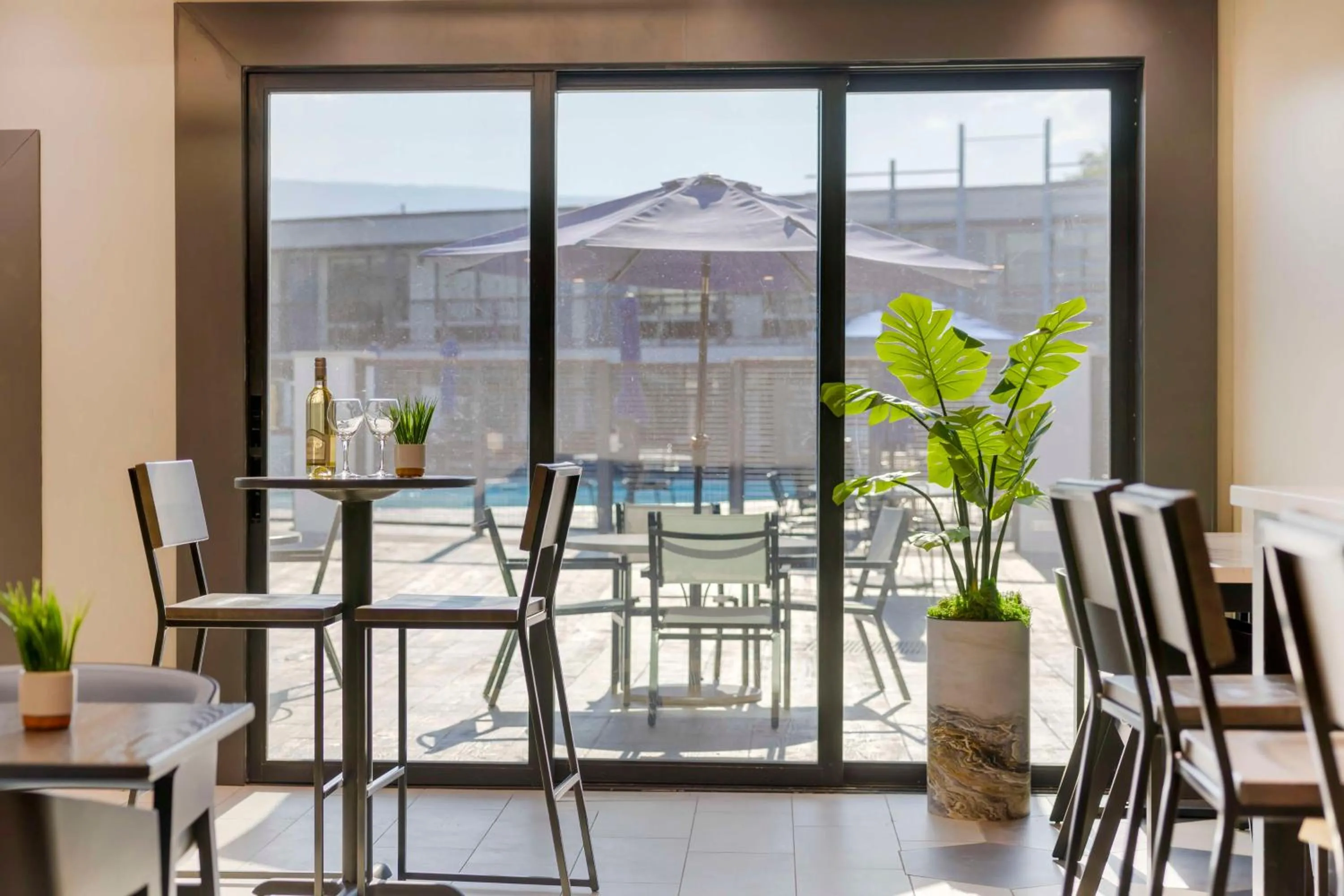 Lobby or reception in Aiden by Best Western South Reno