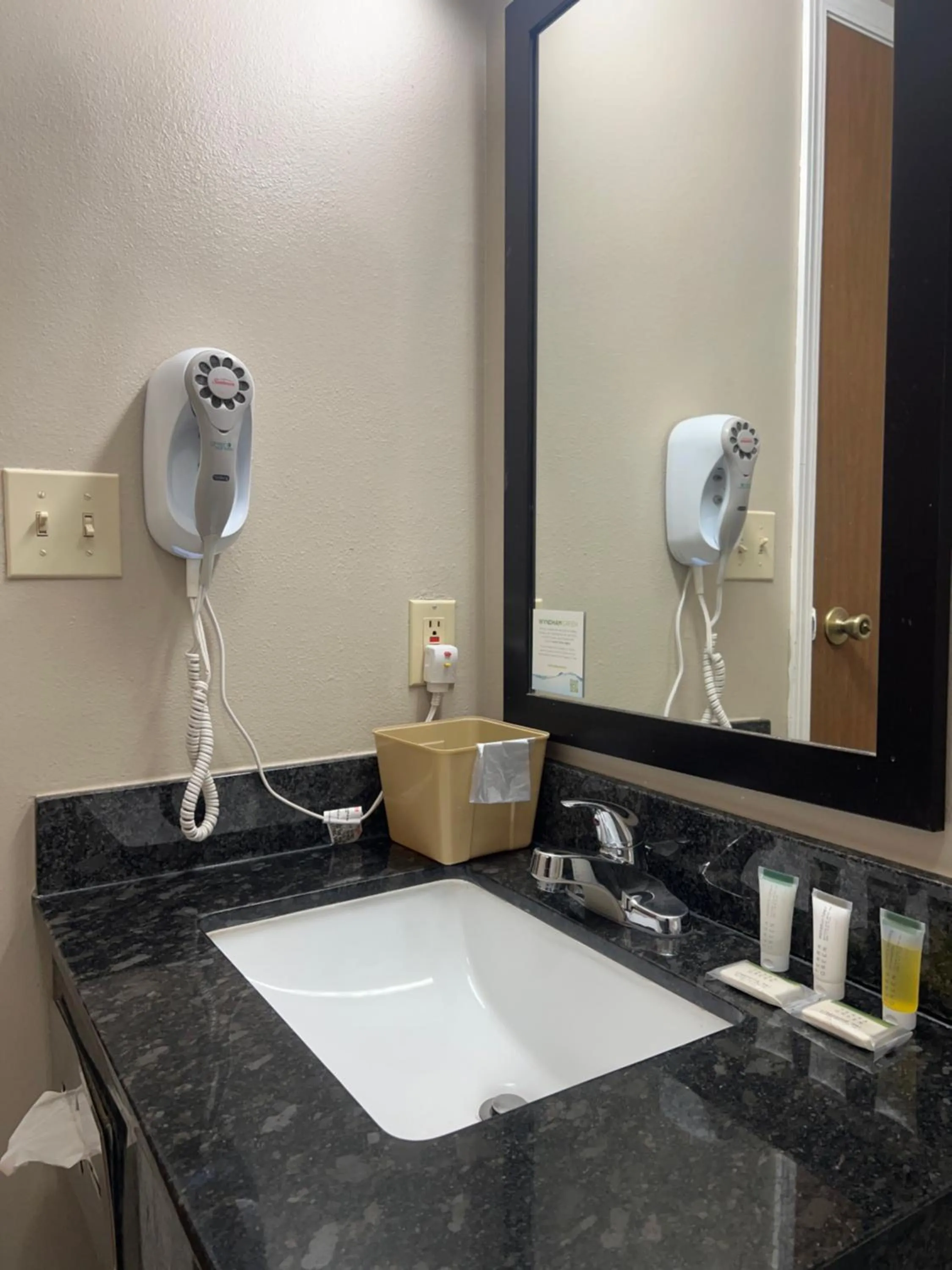 Bathroom in Super 8 by Wyndham Ogden, Utah