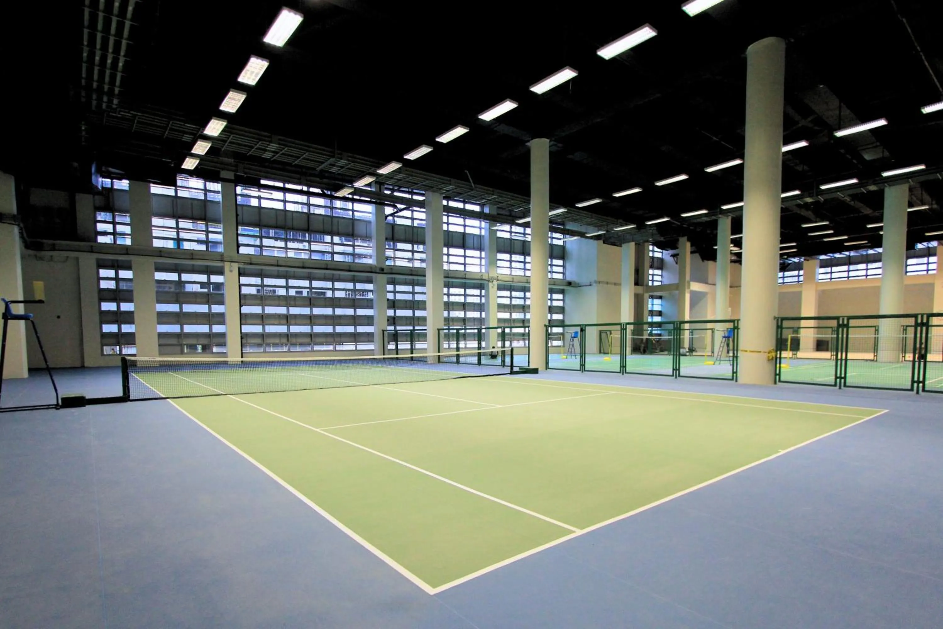 Tennis court in The Alpha Suites