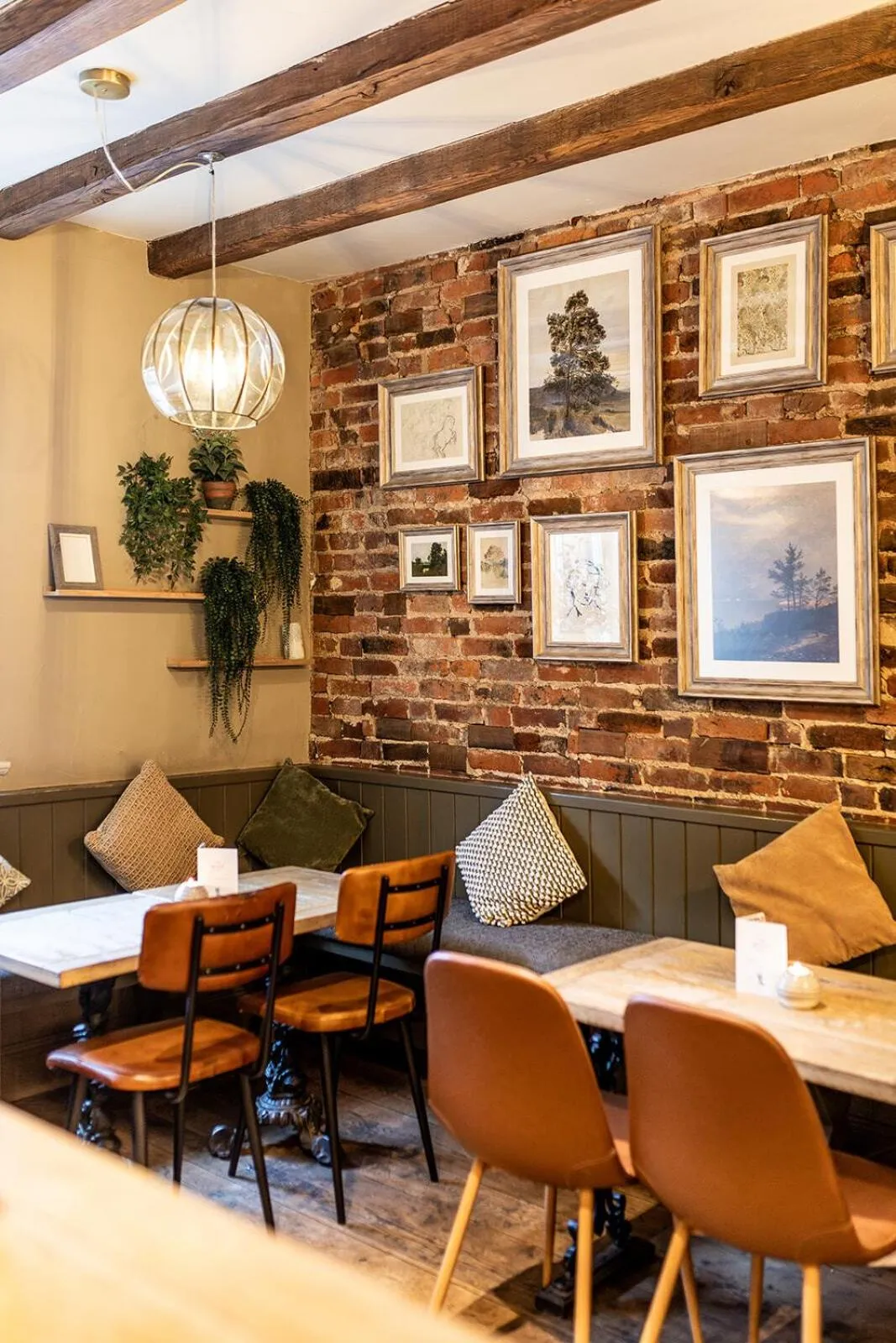 Lounge or bar in The Boot Inn