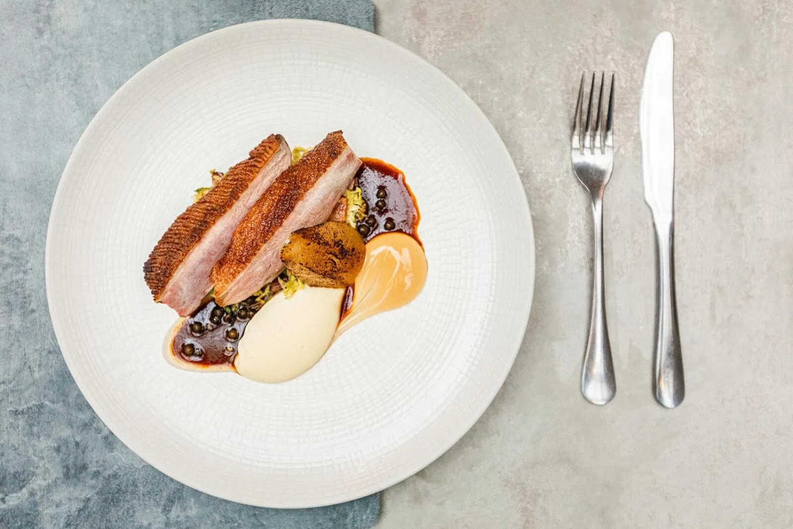 Dining area in The Boot Inn