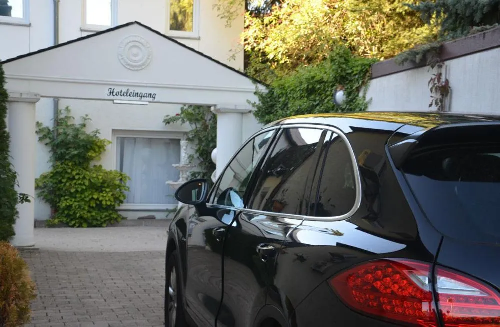 Facade/entrance in Themen Hotel Terrassen Cafe