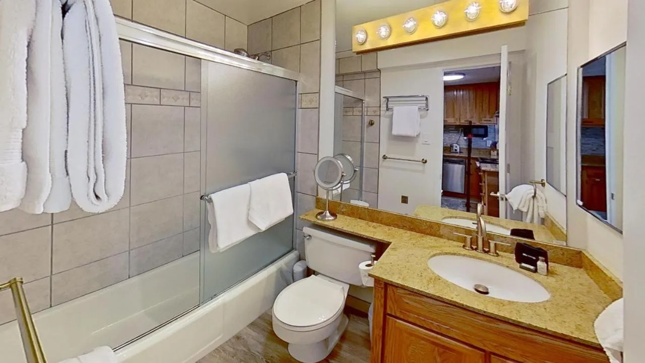 The Crestwood Snowmass Village