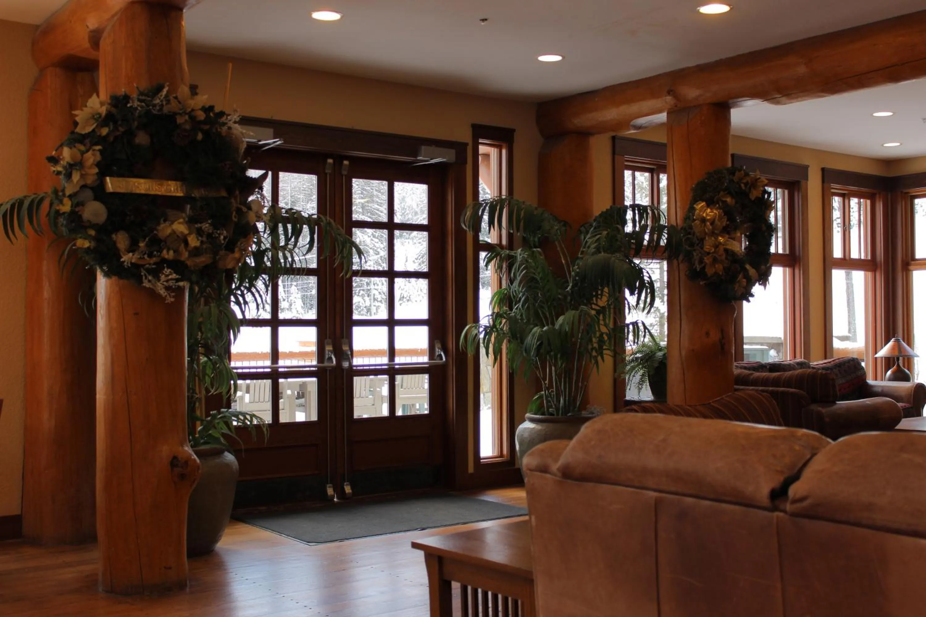 Patio in Snow Creek Lodge by Fernie Lodging Co