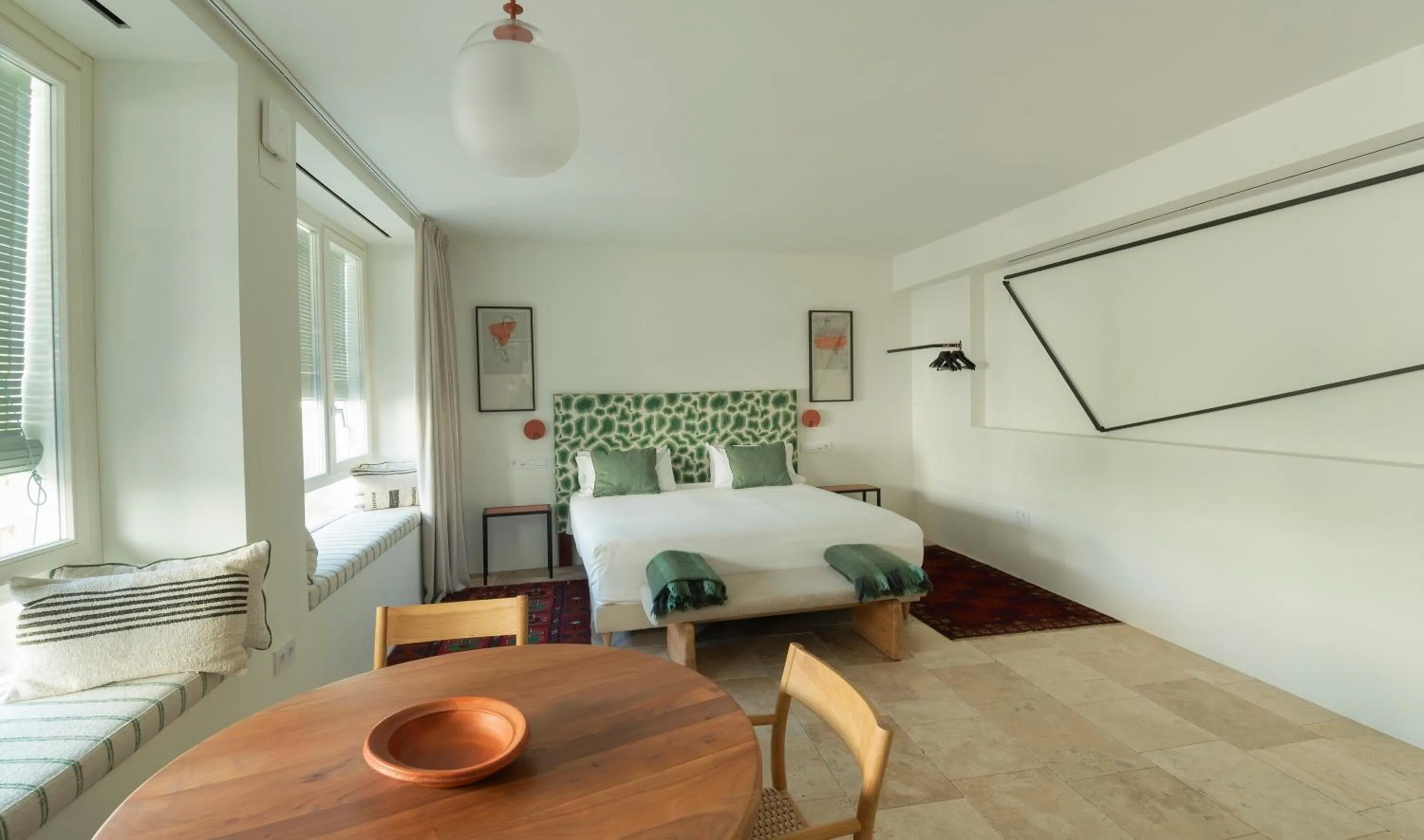 Photo of the whole room, Bed in Hotel Viento10