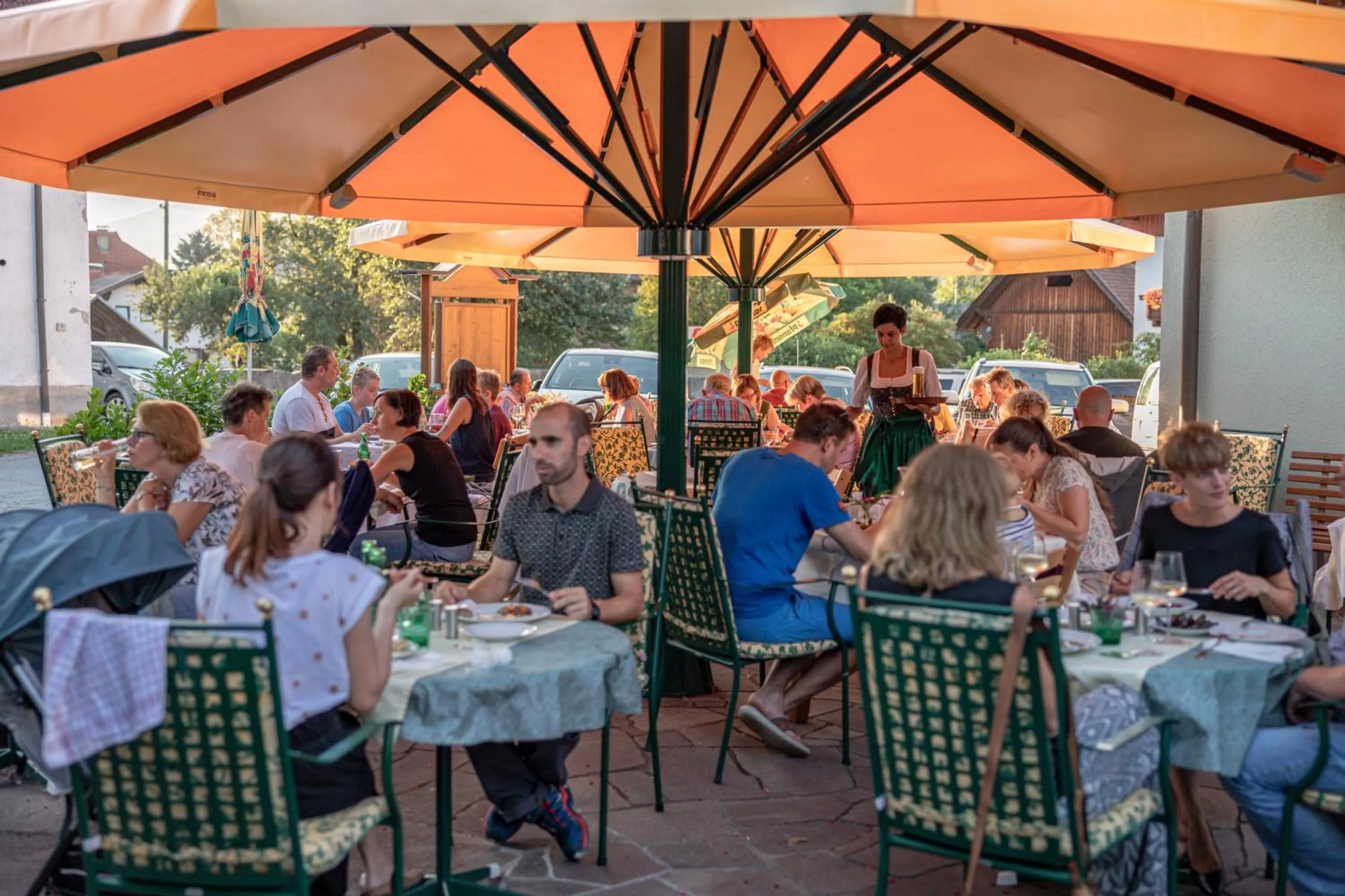 Restaurant/places to eat in Pension Oberjörg