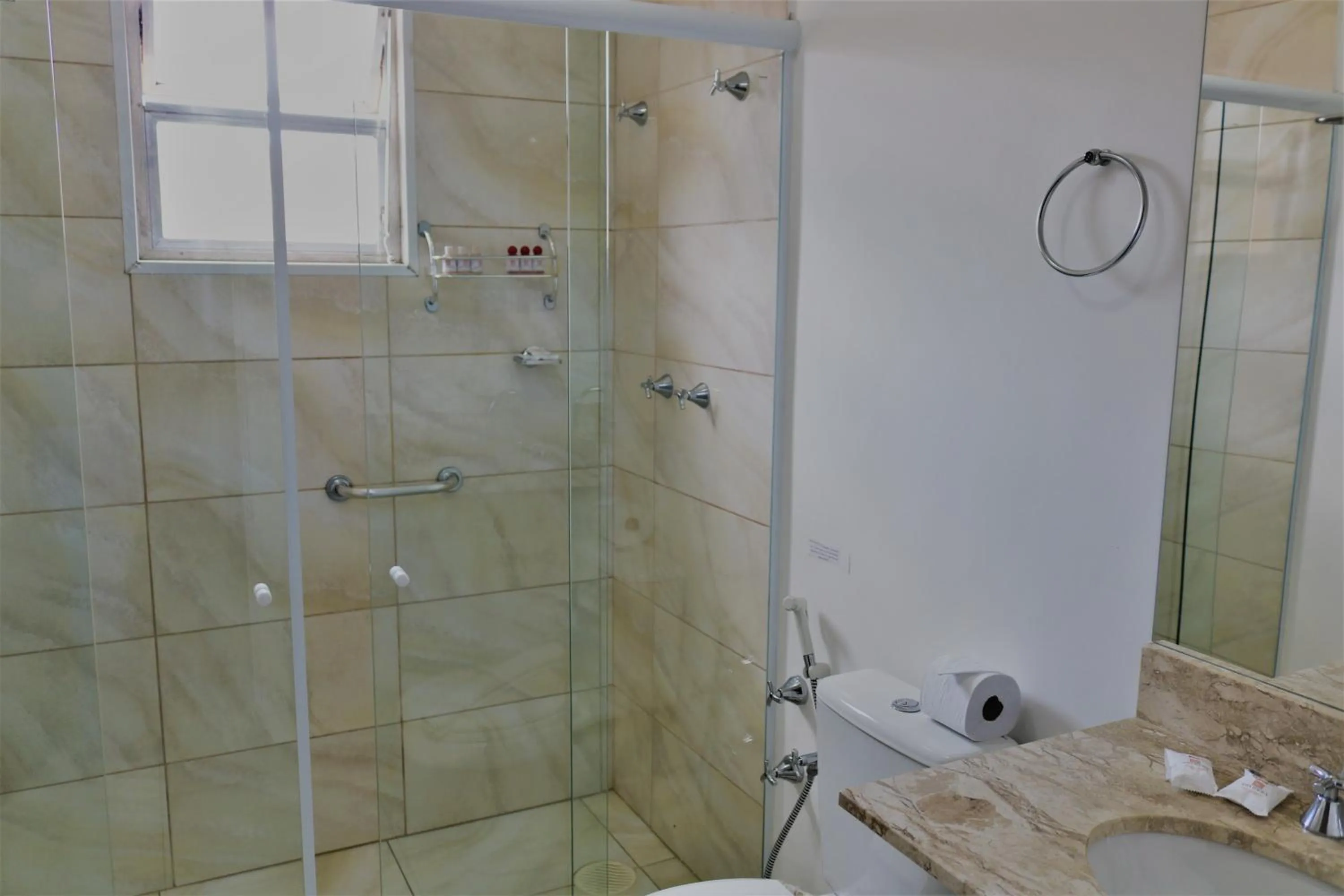 Bathroom in Hotel Bologna