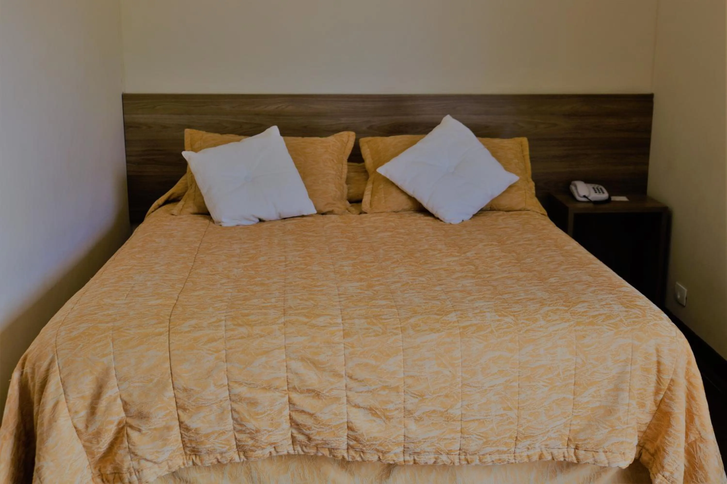 Bedroom, Bed in Hotel Bologna