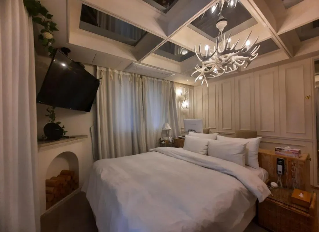 SongJeong Lesign Hotel