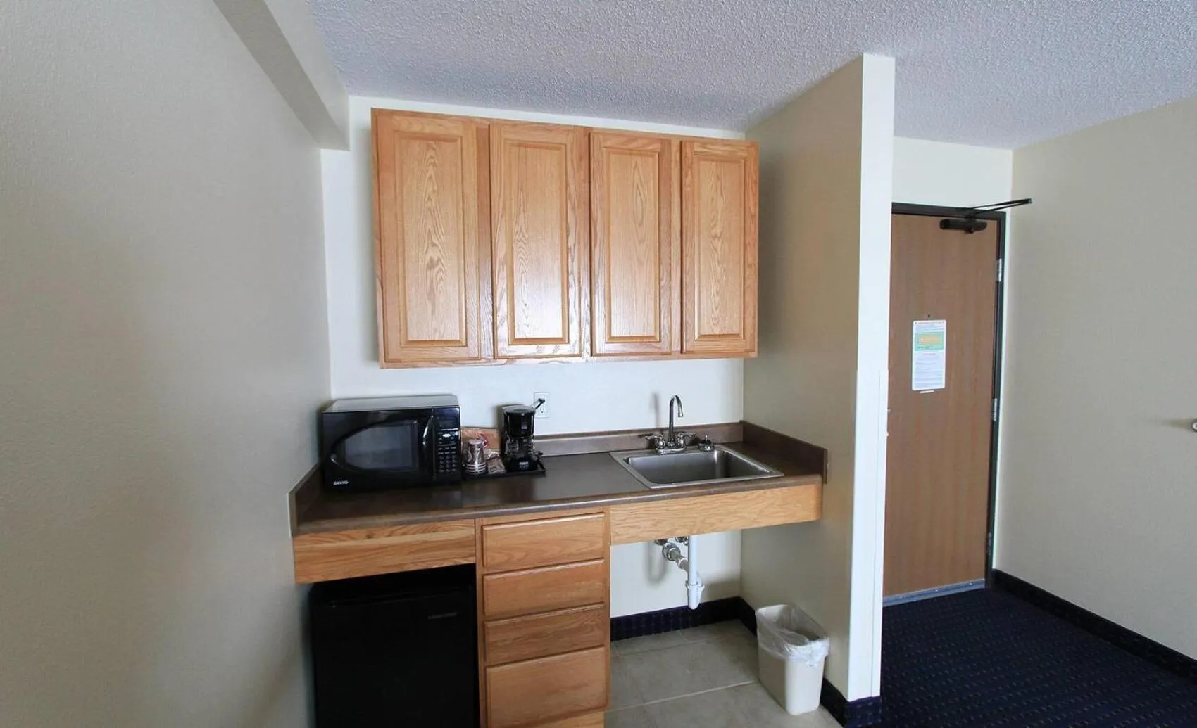 Photo of the whole room in AmericInn by Wyndham Cedar Rapids Airport