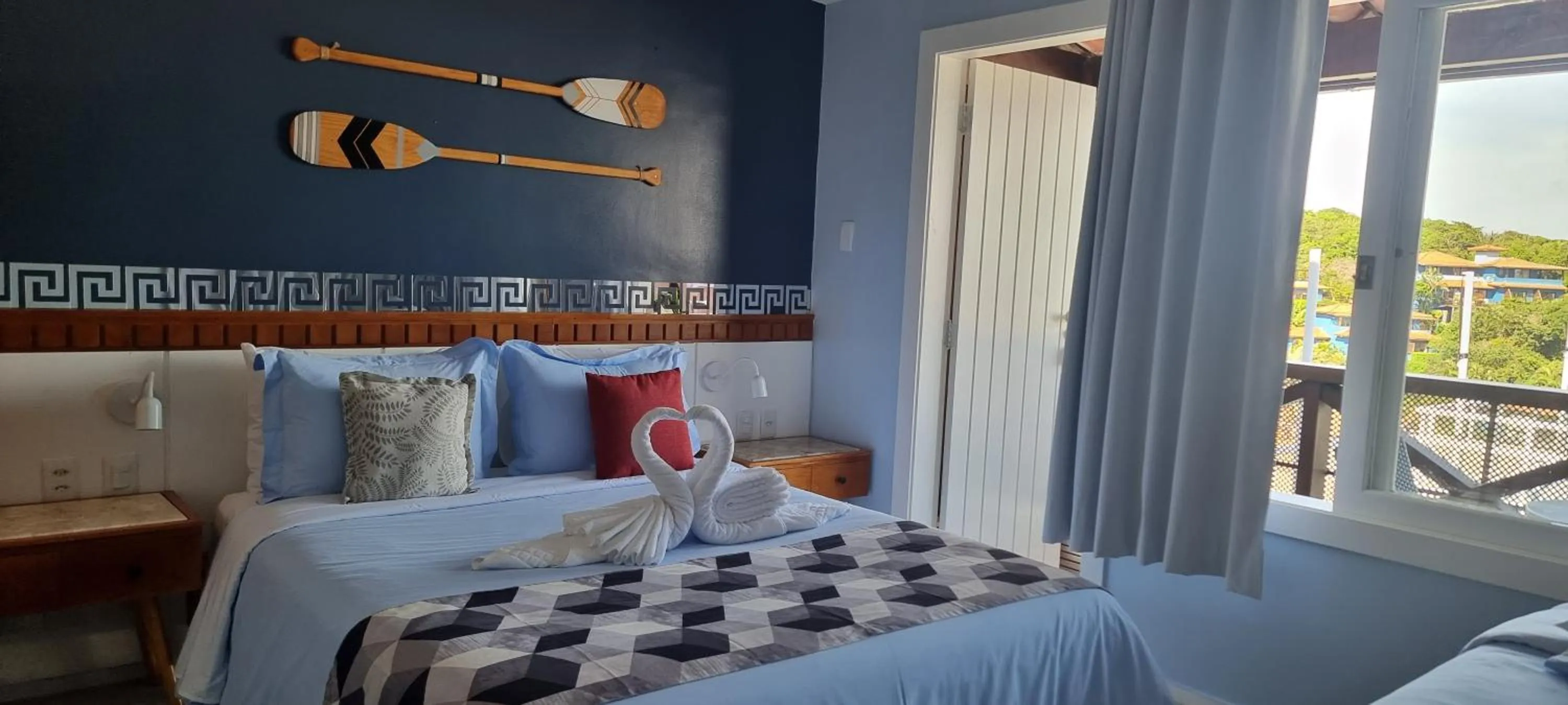 View (from property/room), Bed in Pousada Santorini